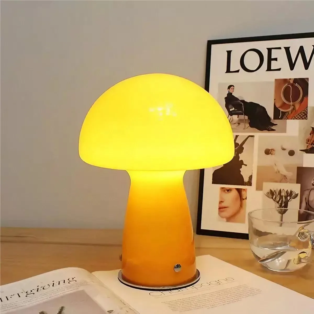 Modern Bauhaus Glass Mushroom Table Lamp KL40