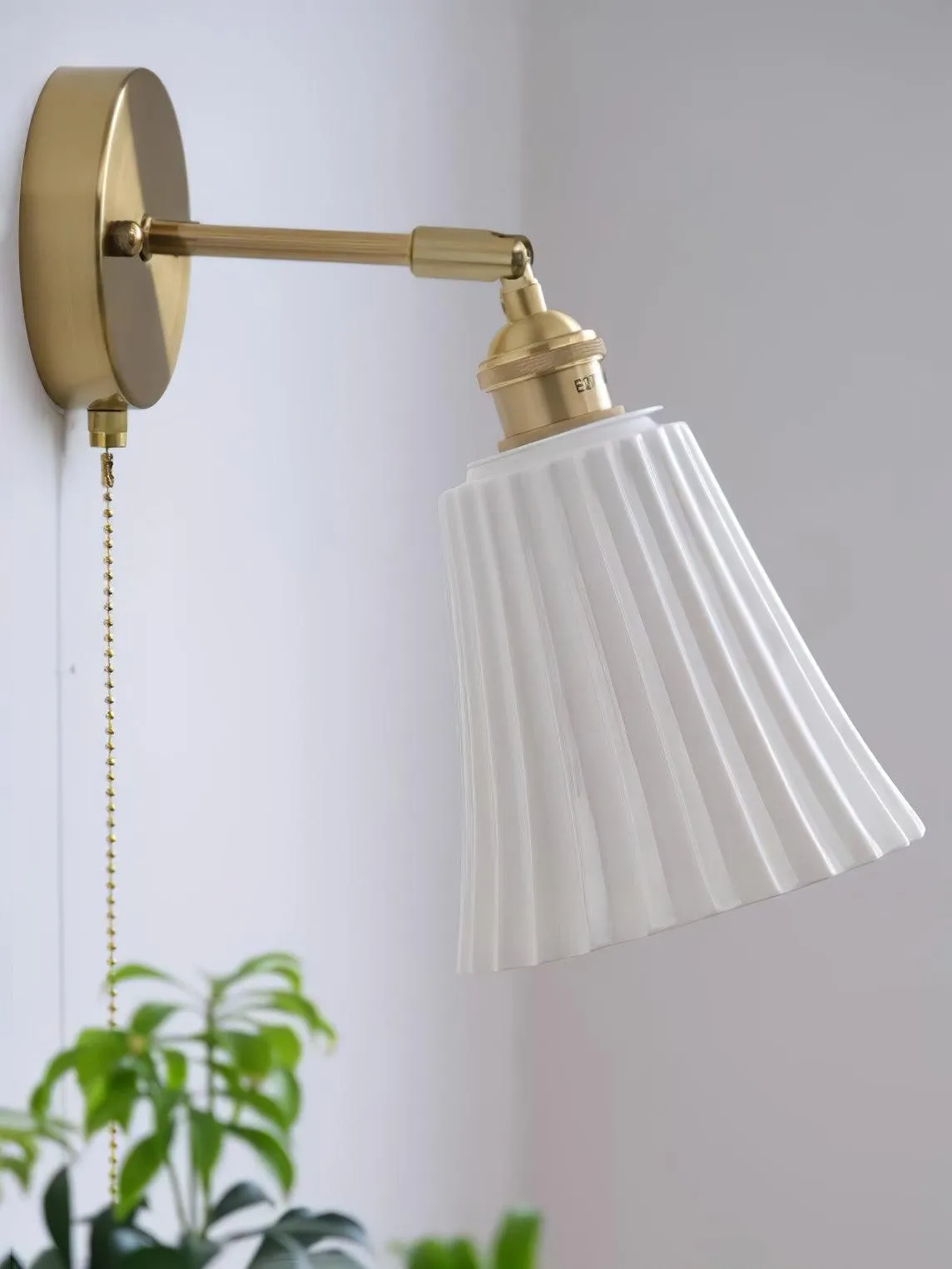 Modern Pull Cord Metal Ceramics Indoor Wall Lamp for Bedroom KL717