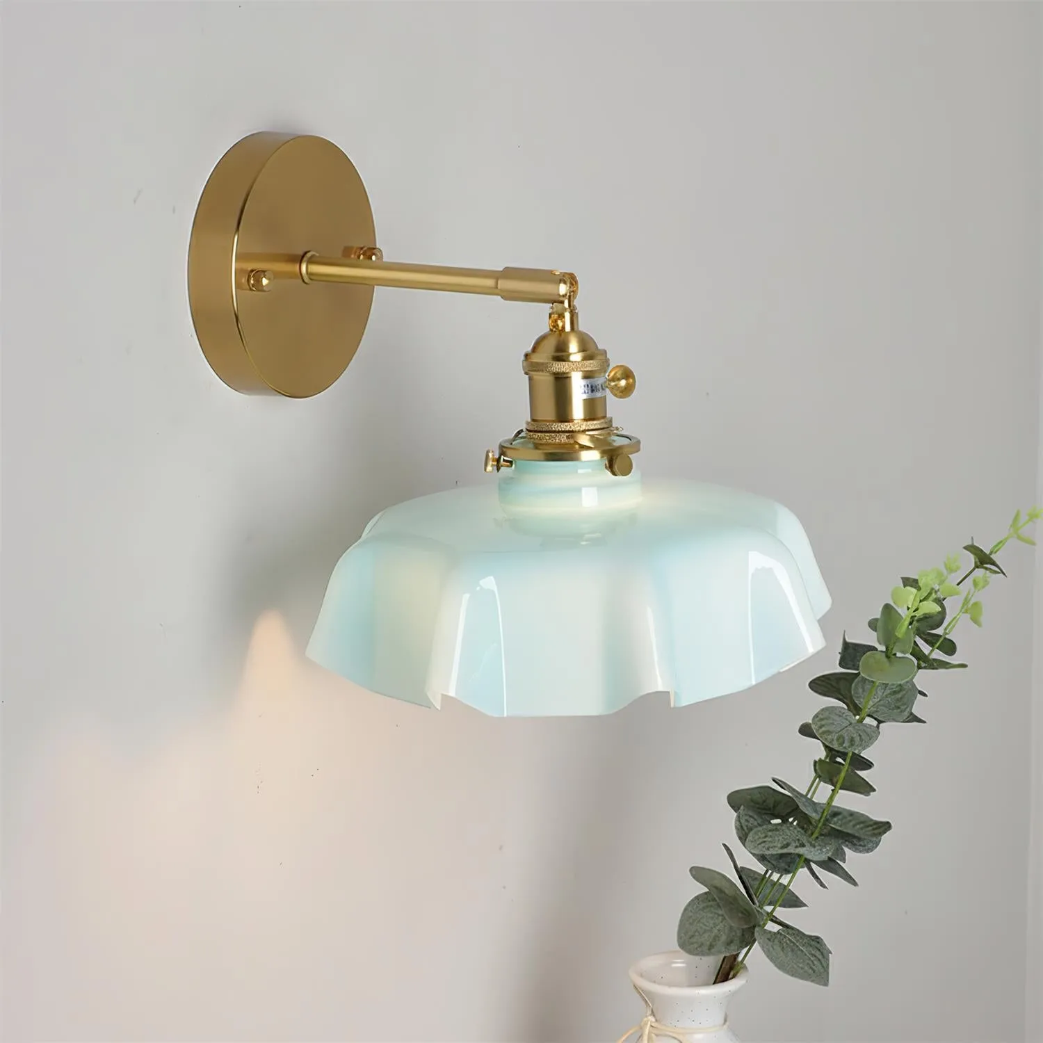 Skirted Ripple Wall Lamp D246