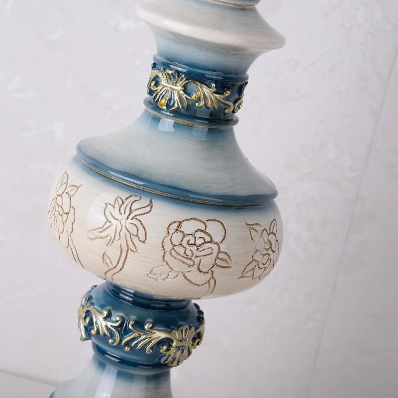 Carved Vase Base Floral Lampshade Table Lamp KL701