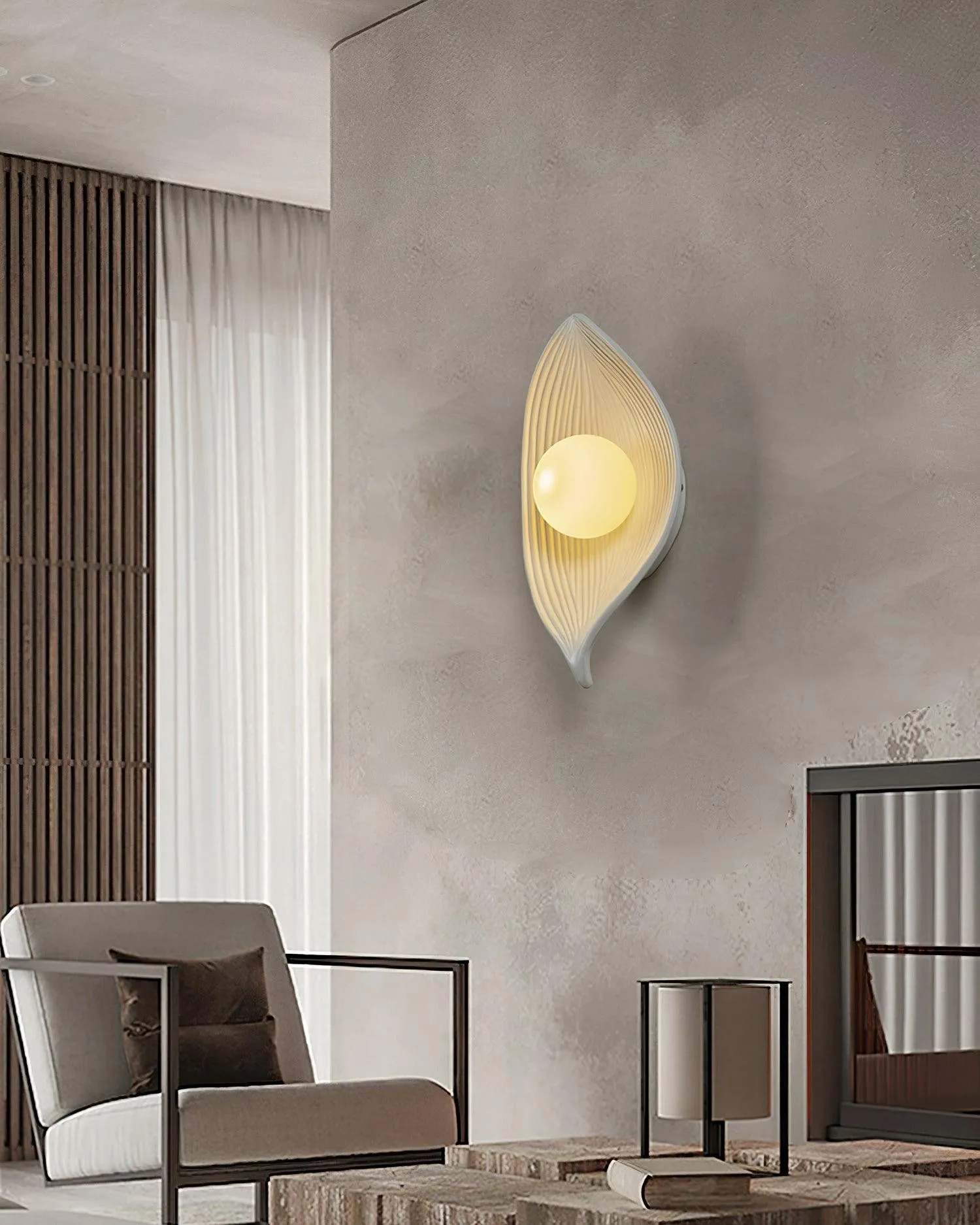 Contemporary Nordic Leaf Resin Wall Light KL445