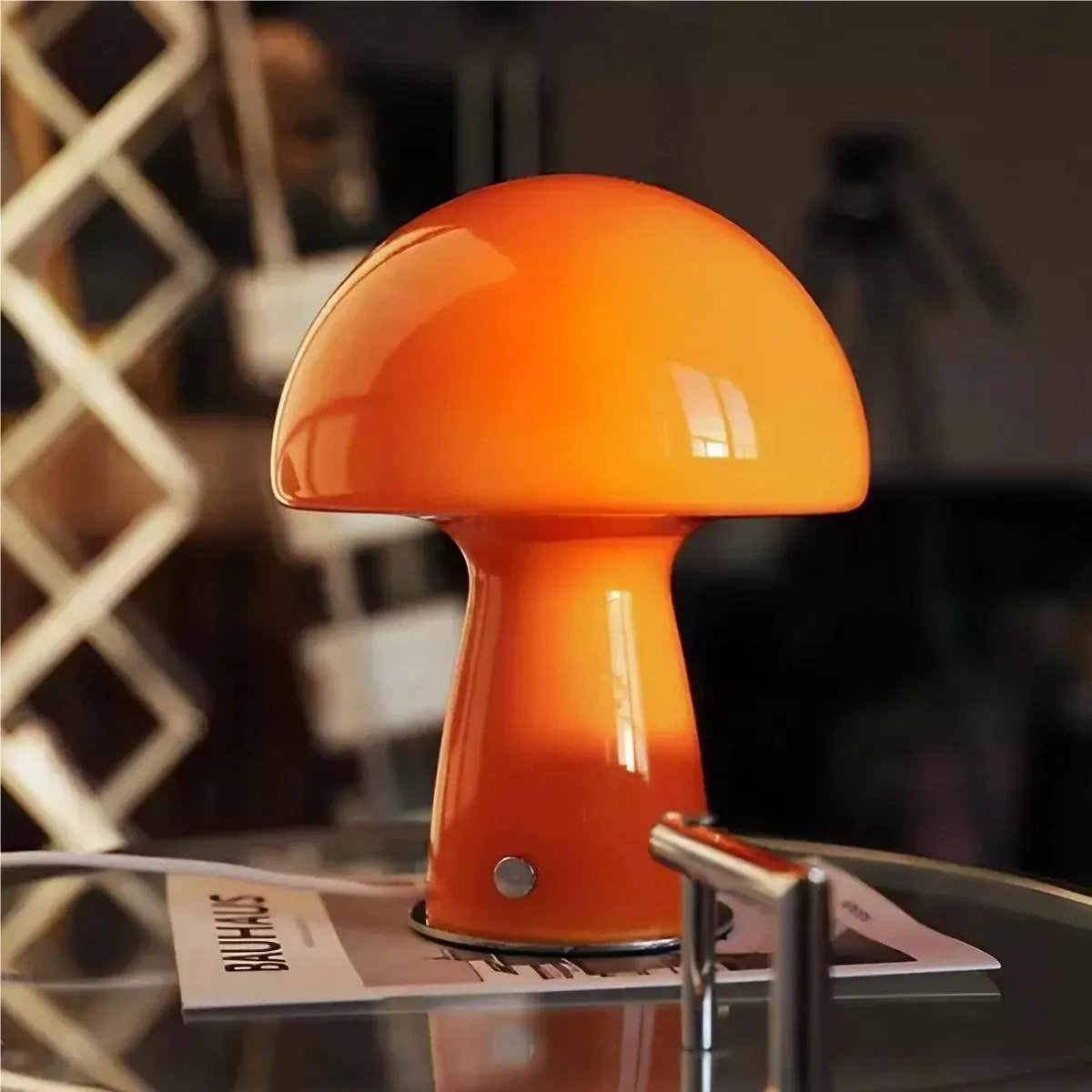 Modern Bauhaus Glass Mushroom Table Lamp KL40