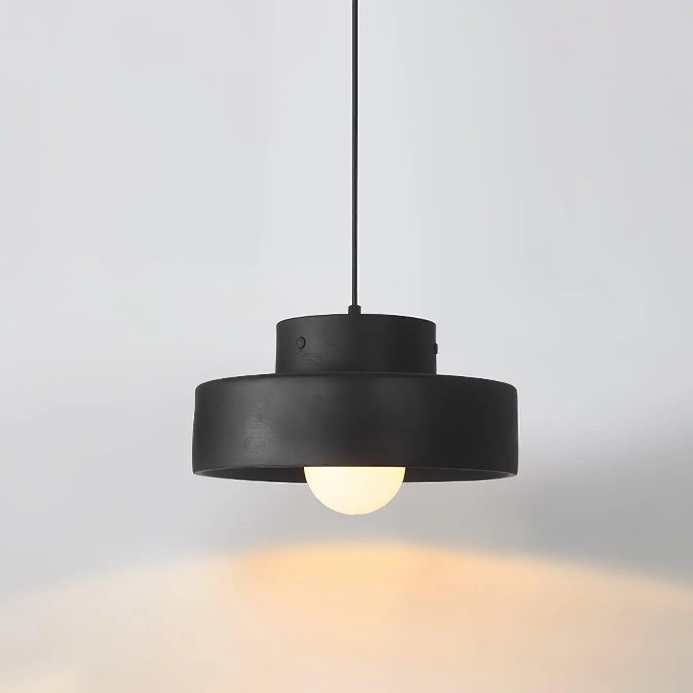 Classic Traditional Pendant Light KL265