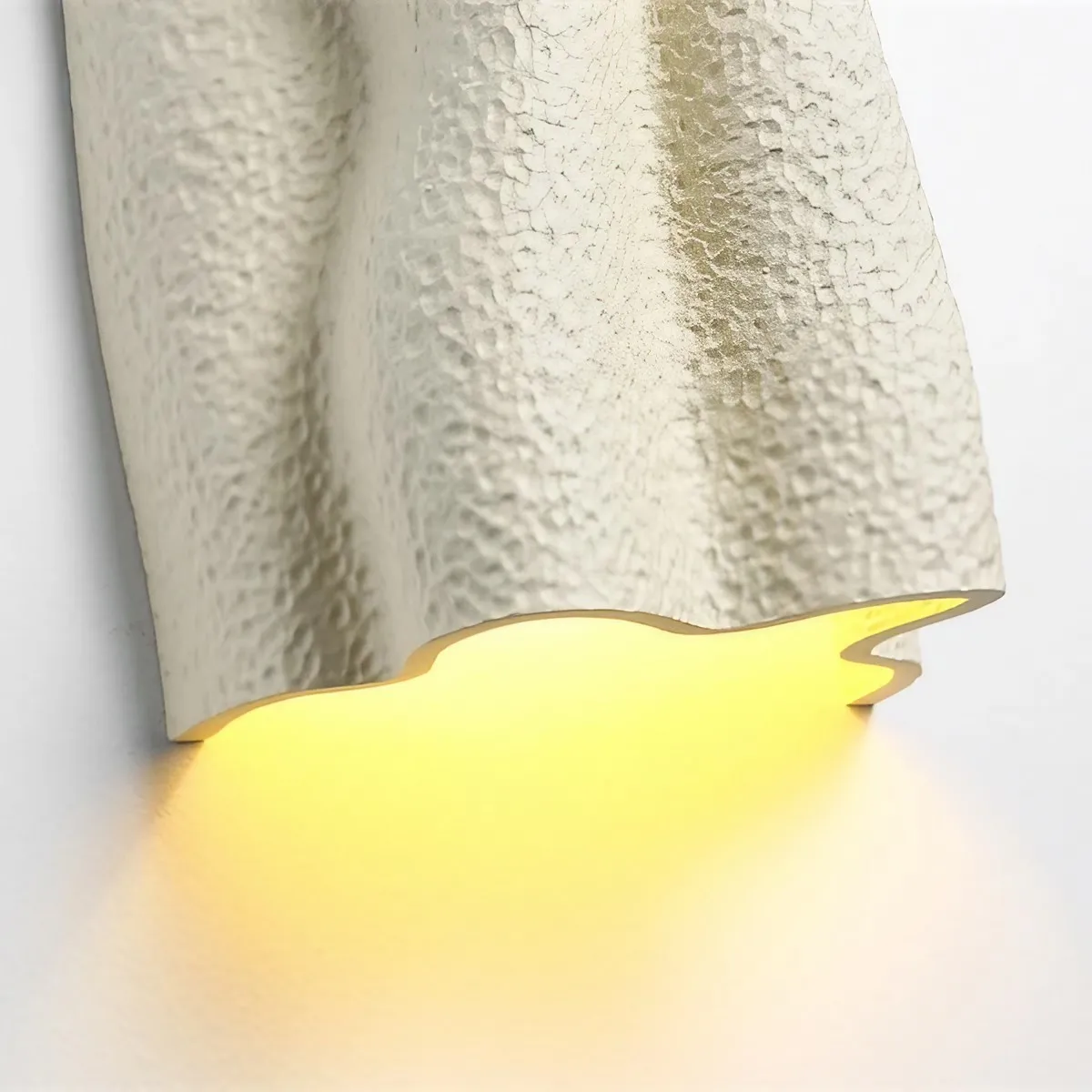 French Folded Resin Ribbed Wall Sconce For Hallway KL161