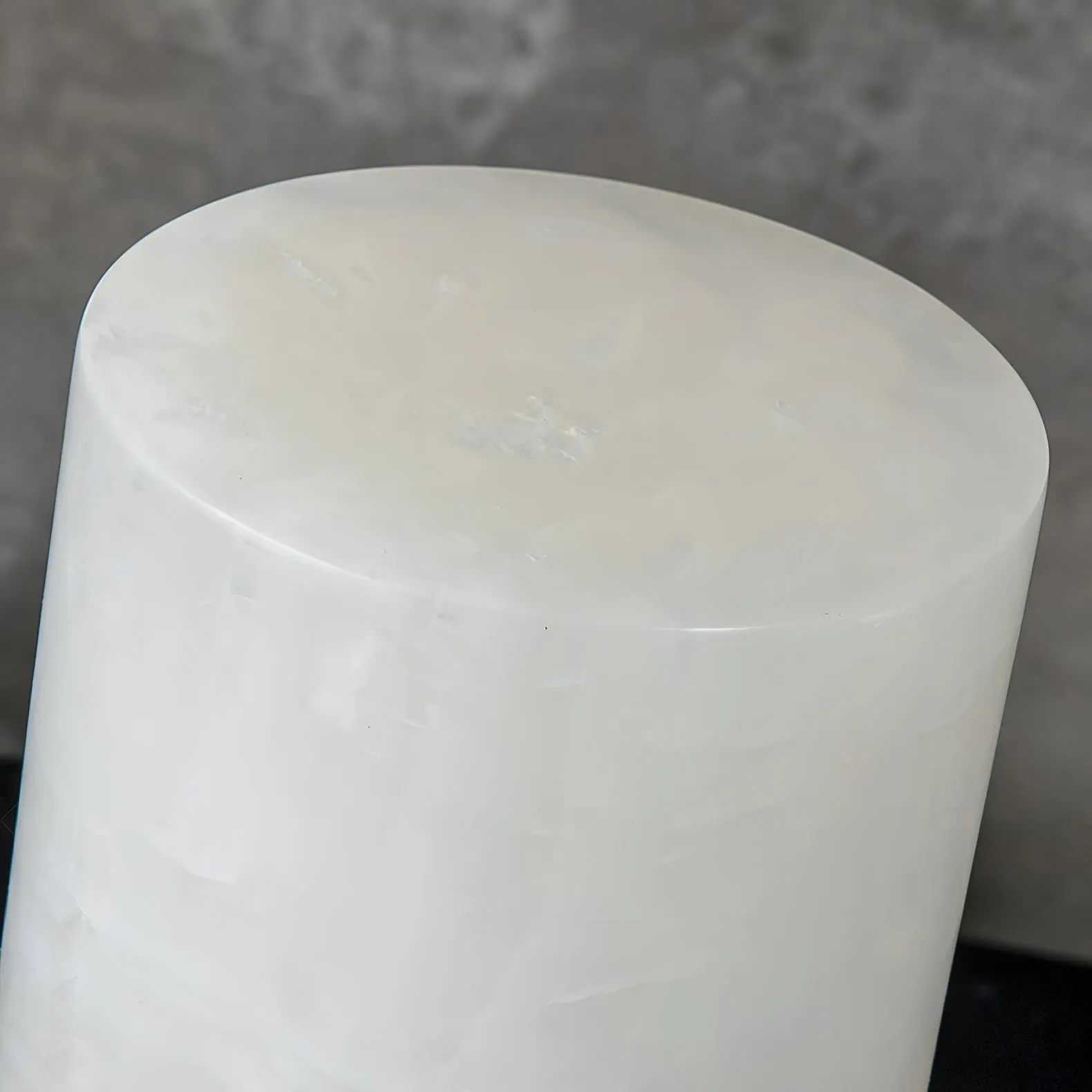 Totem Alabaster Table Lamp (built-in battery) D499