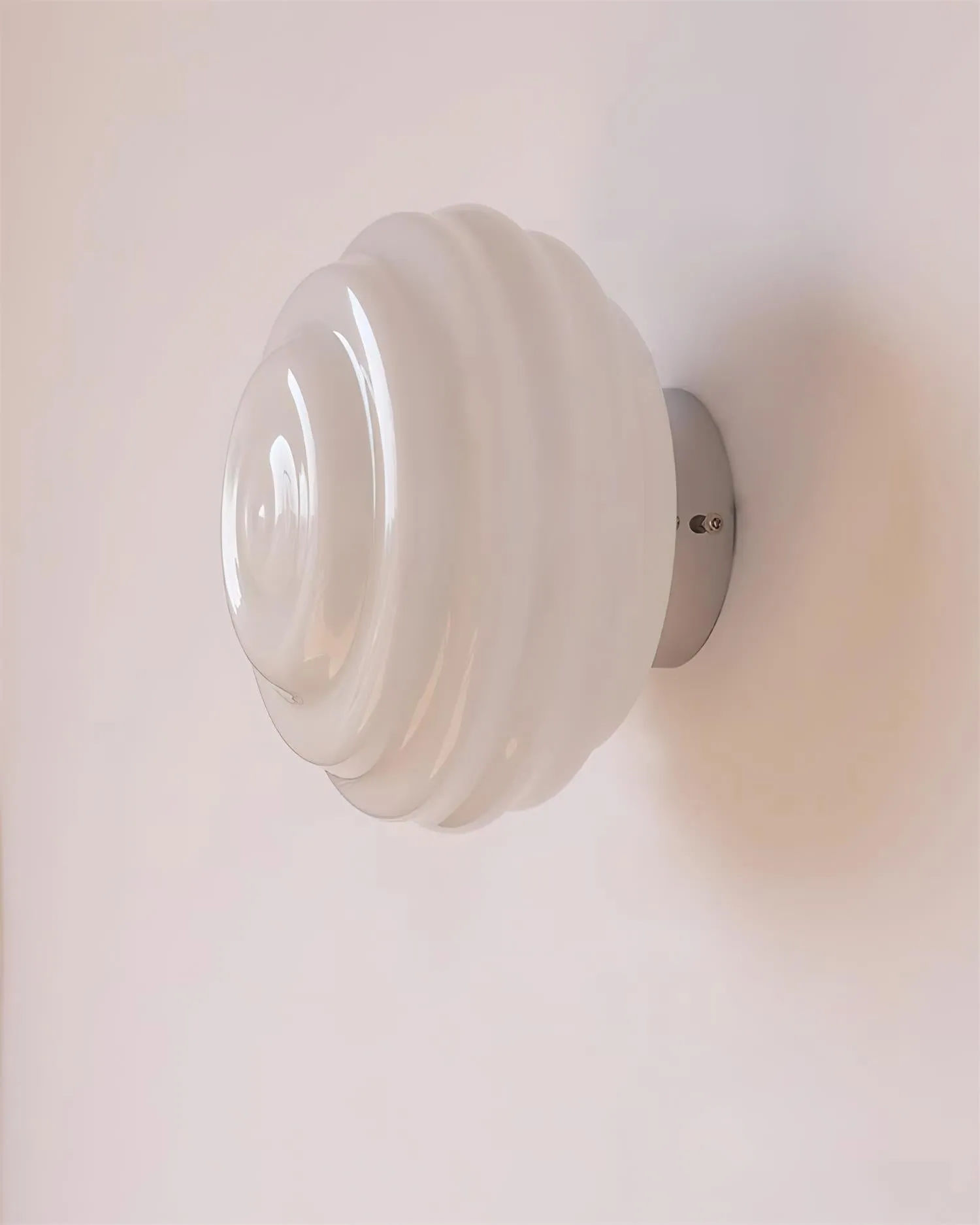 Beverly Wall Light D18