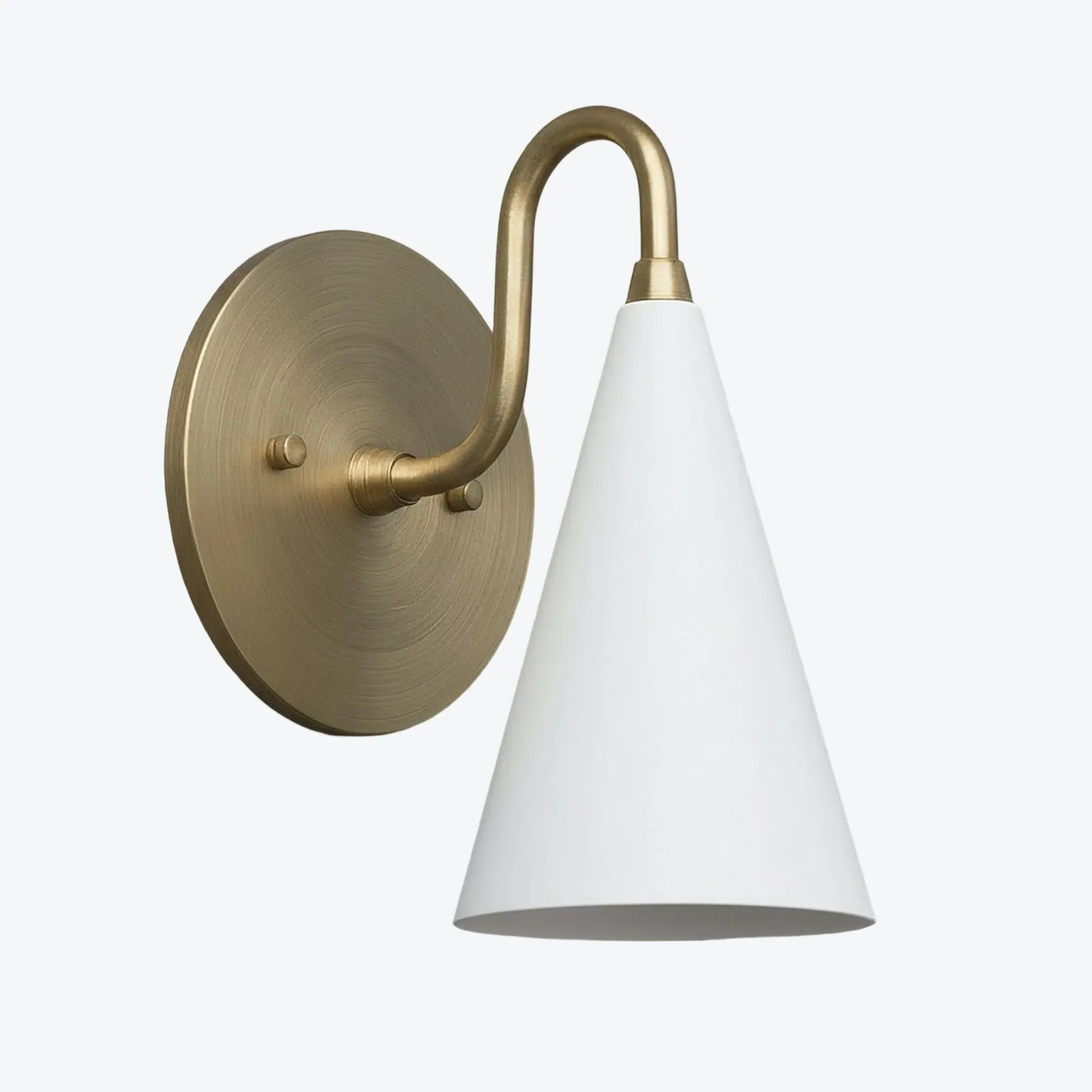 Curva Metal Cone Shade Sconce - Vintage Brass Wall Light for Entryway or Stairwell KL1720