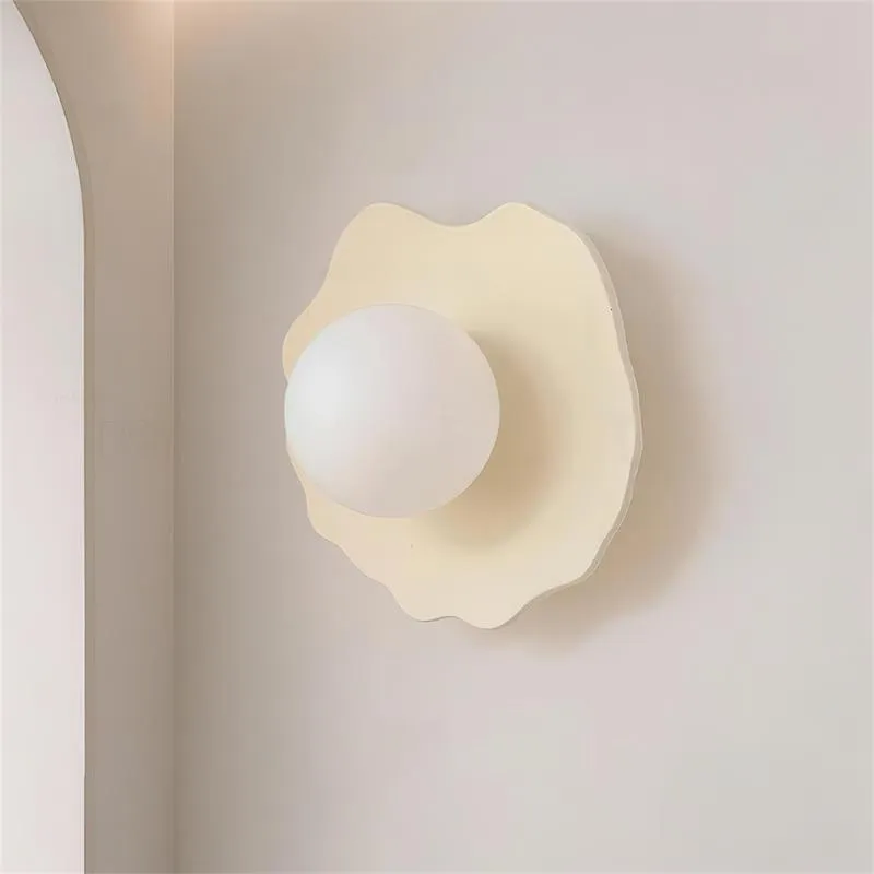 Nordic Flower Shape Wall Lamp KL628