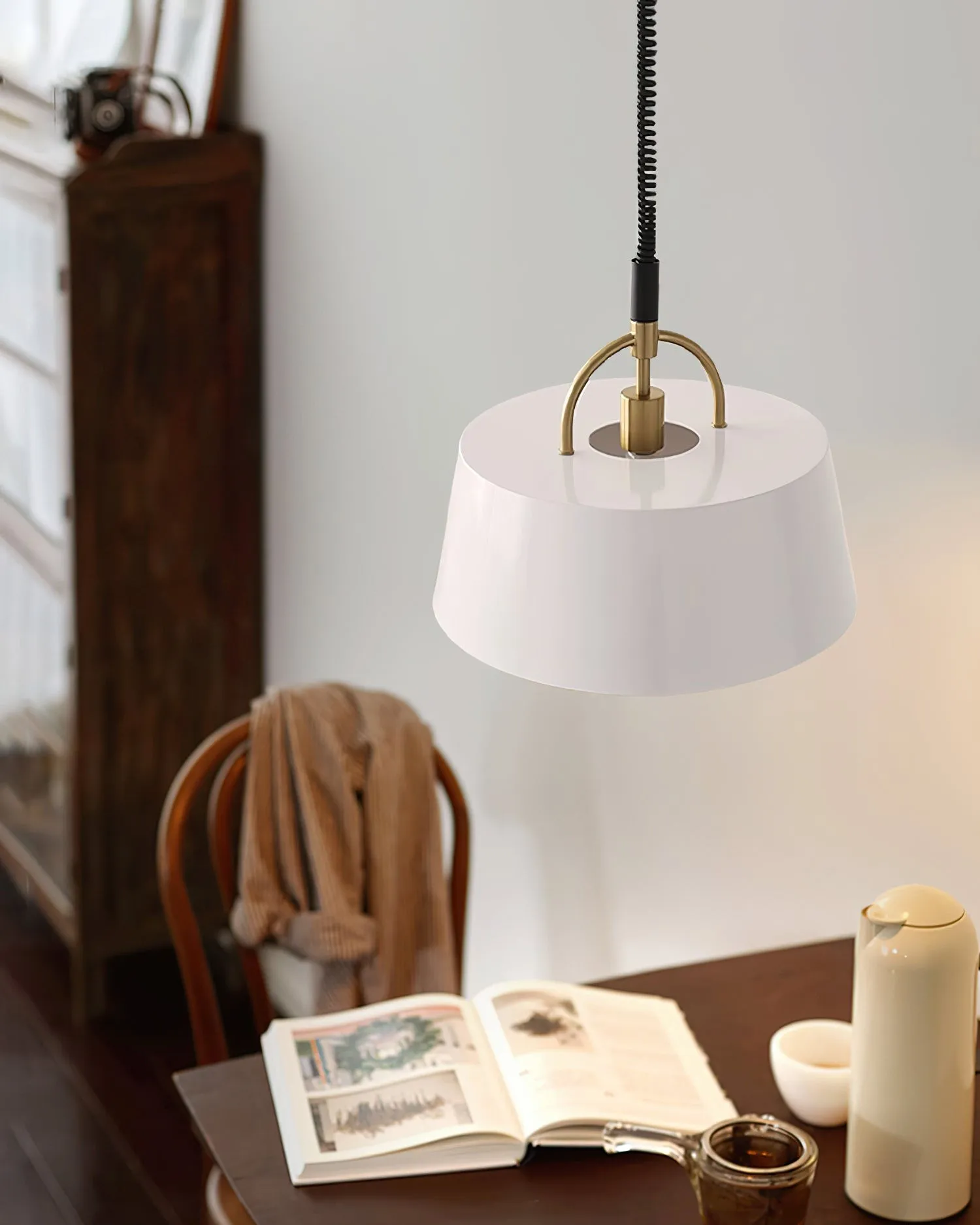 Retro Classic Drum Shaped Retractable Metal Pendant Lamp KL220
