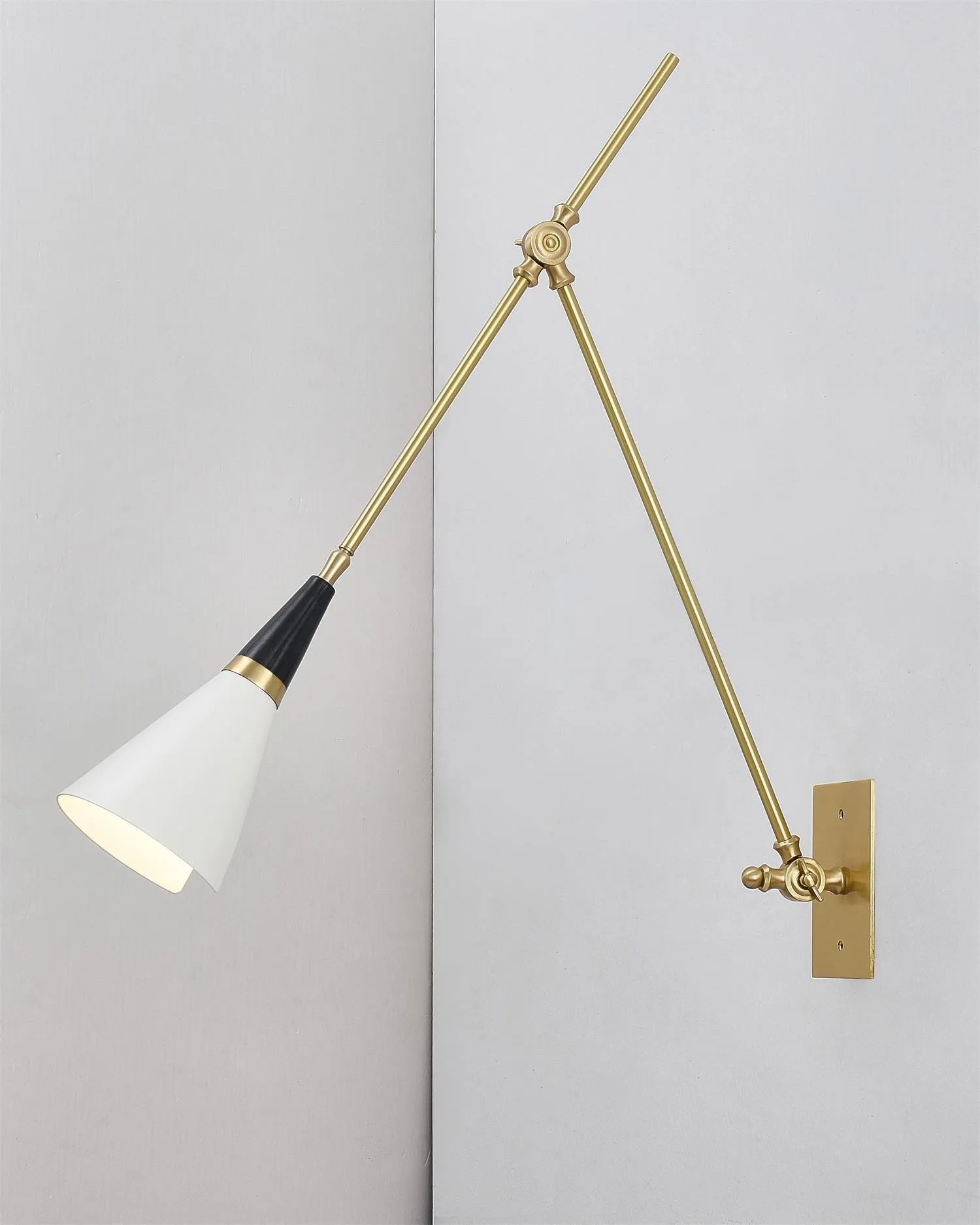 Vintage Metal Adjustable Swing Arm Wall Lamp KL842
