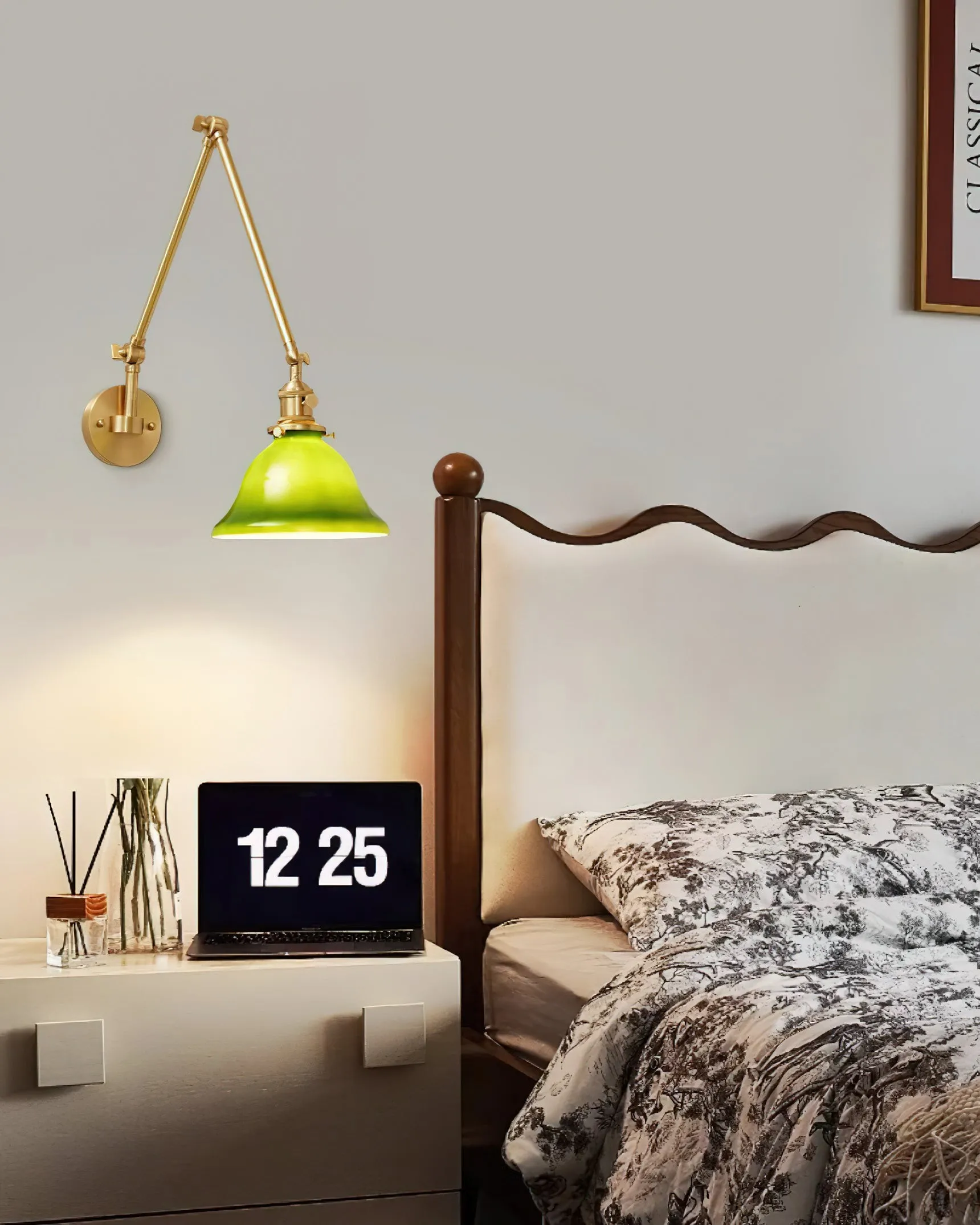 Personalized Green Bell-Shaped Wall Lamp KL409
