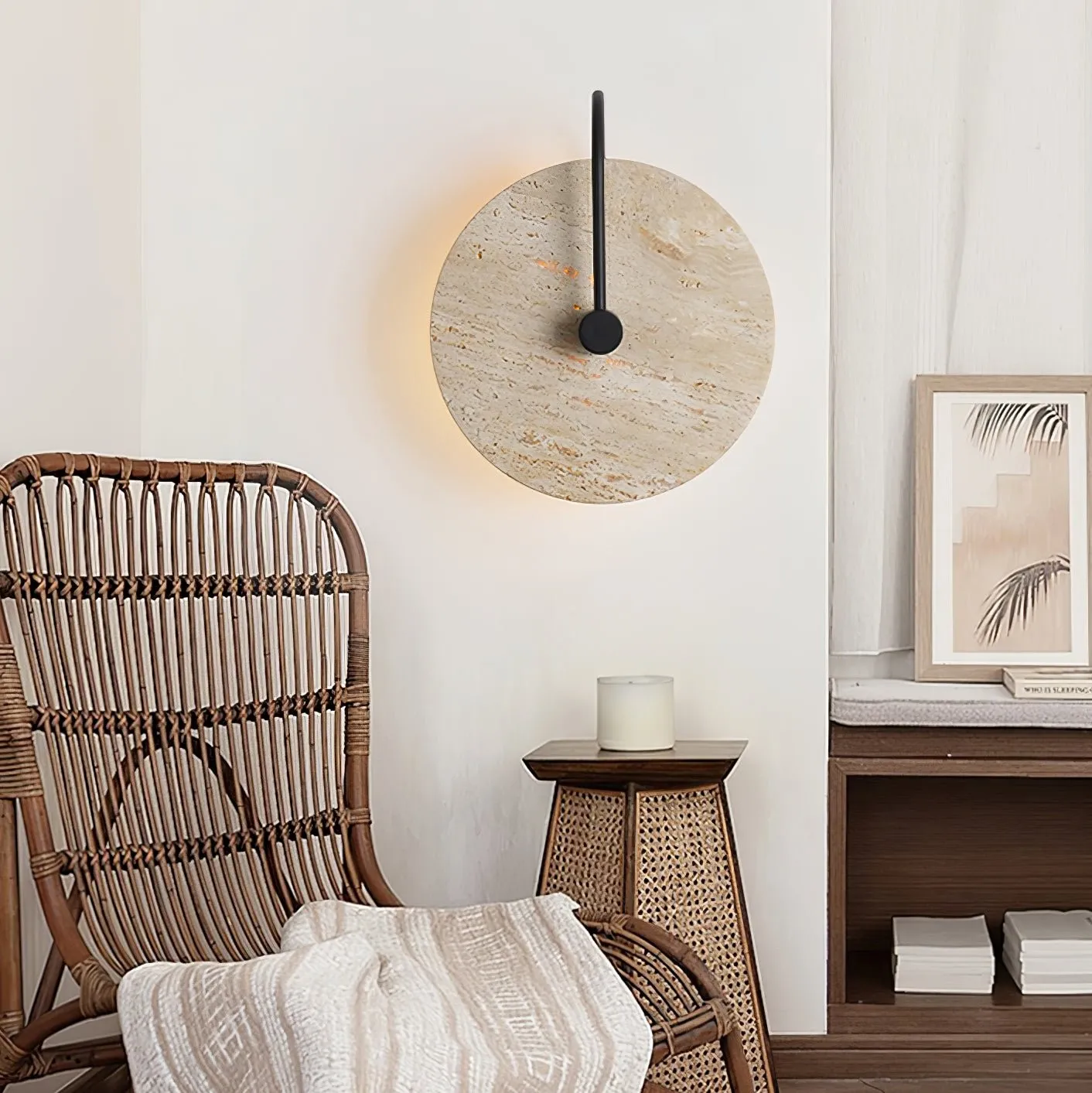 Simple Clock-Shaped Travertine Wall Lamp KL639