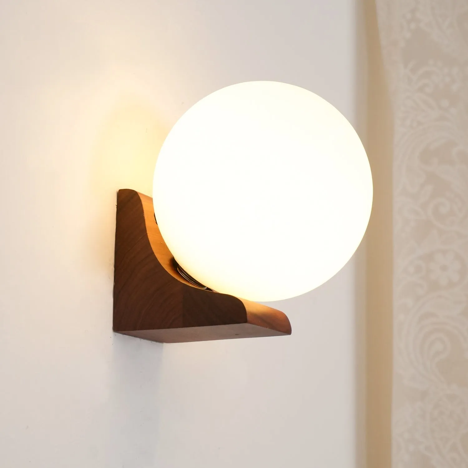 Minimalist Wooden Geometric Bracket Glass Globe Wall Lamp KL361