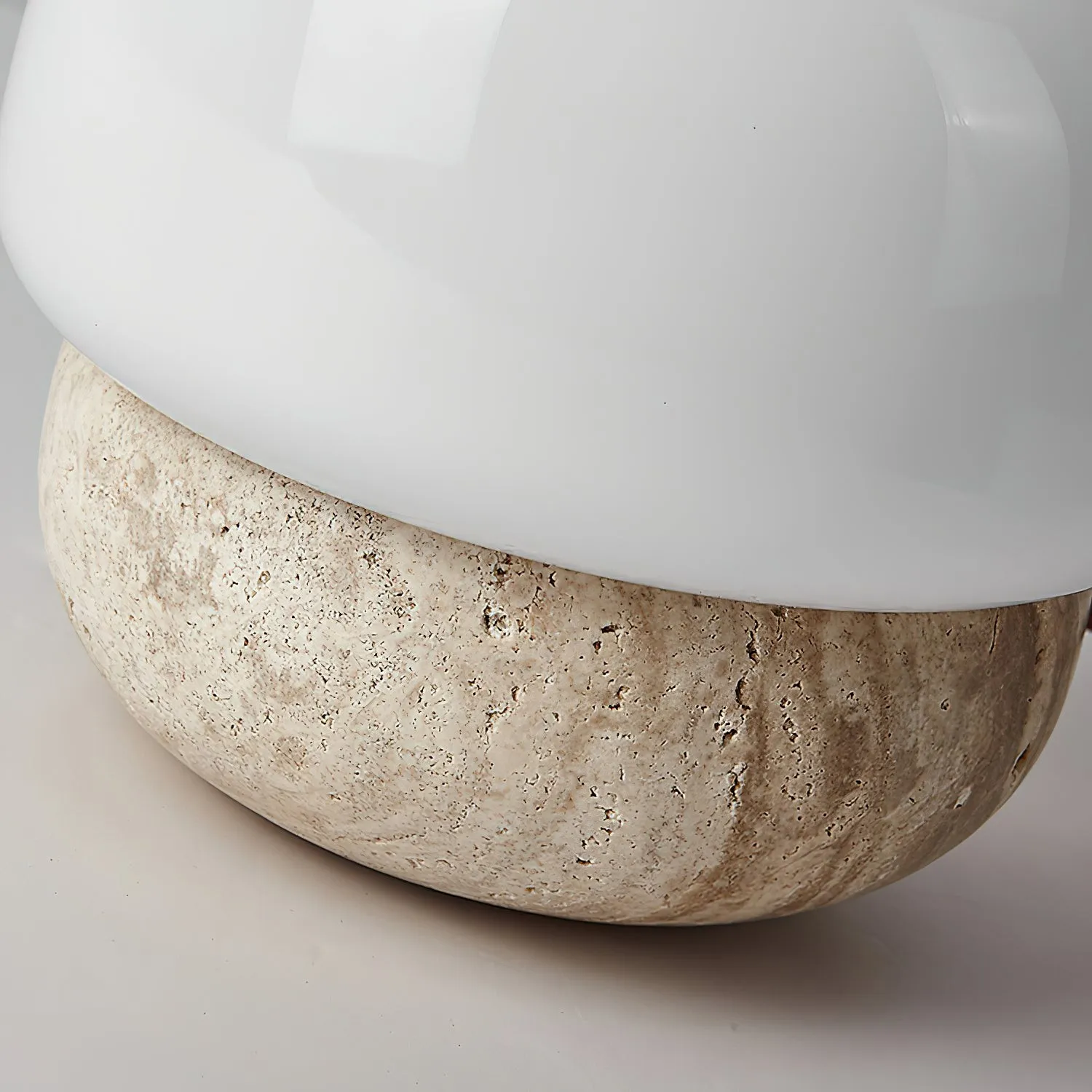 Nordic Style Round Travertine Table Lamp KL344