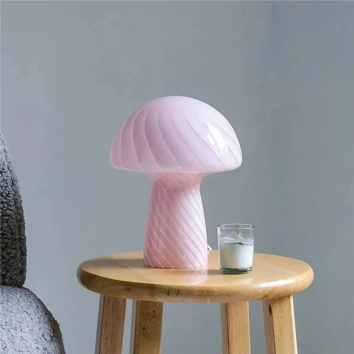 Modern Design Stained Glass Mushroom Lamp KL35