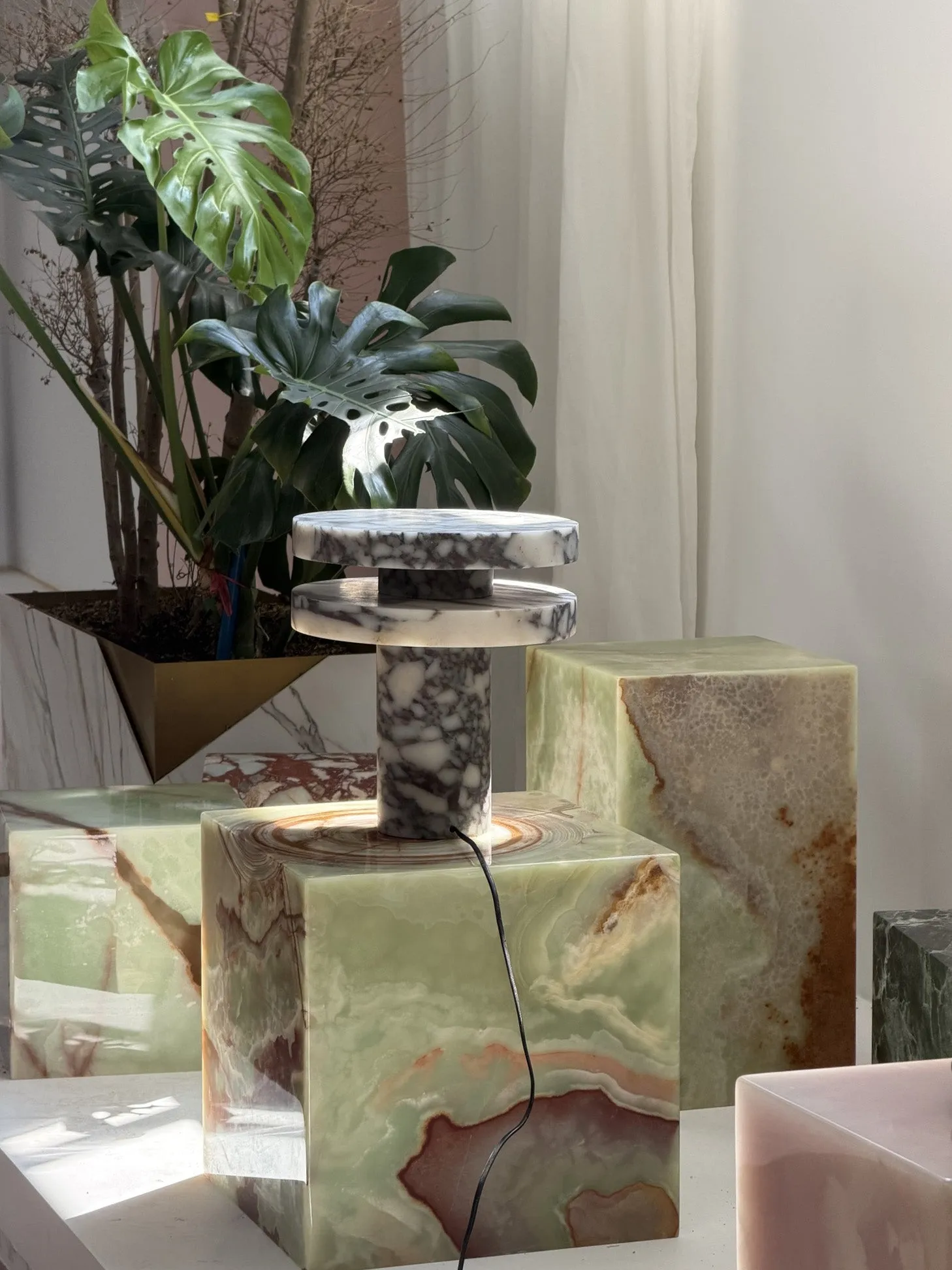 Pillar Marble Table Lamp D567