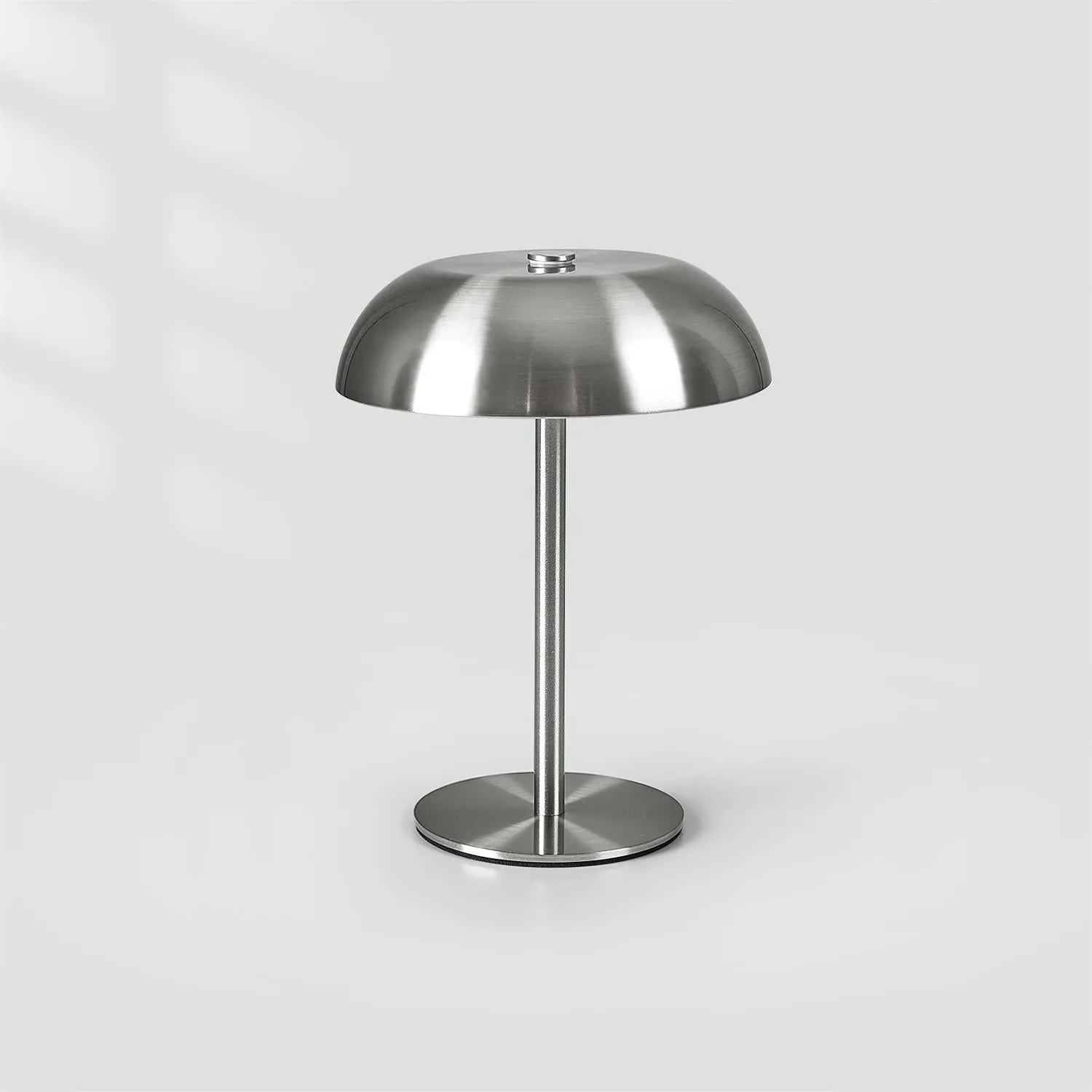 Crescent Charge Table Lamp D233