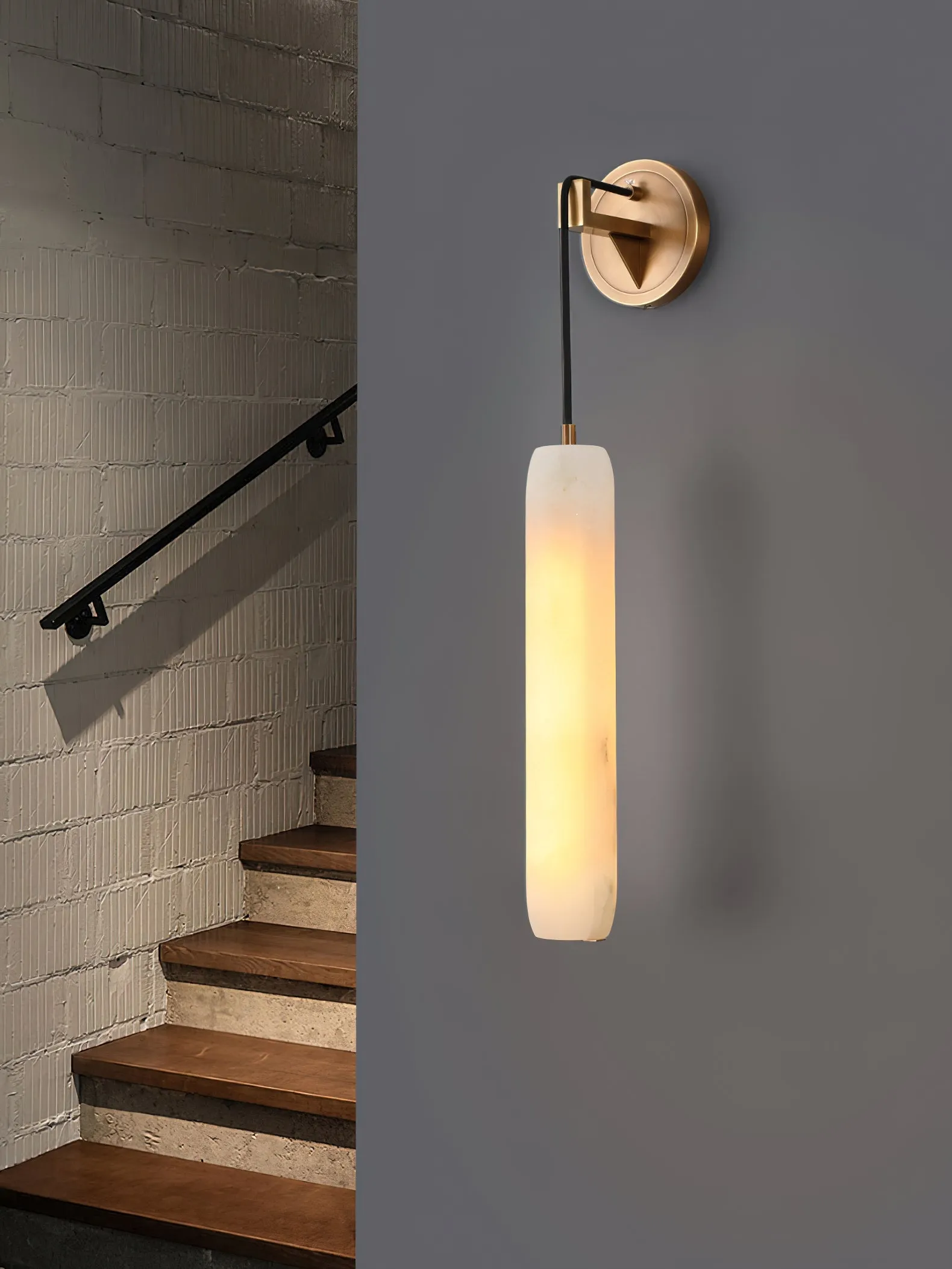 Alabaster Flute Wall Lamp D437