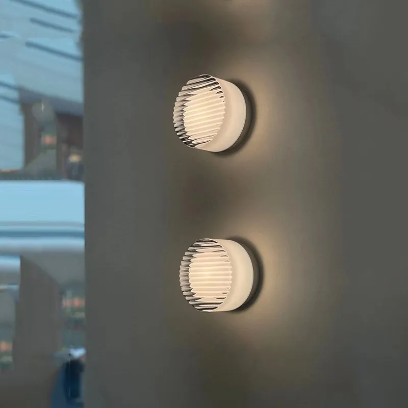 Modern Indoor/Outdoor LED Wall Lamp KL503