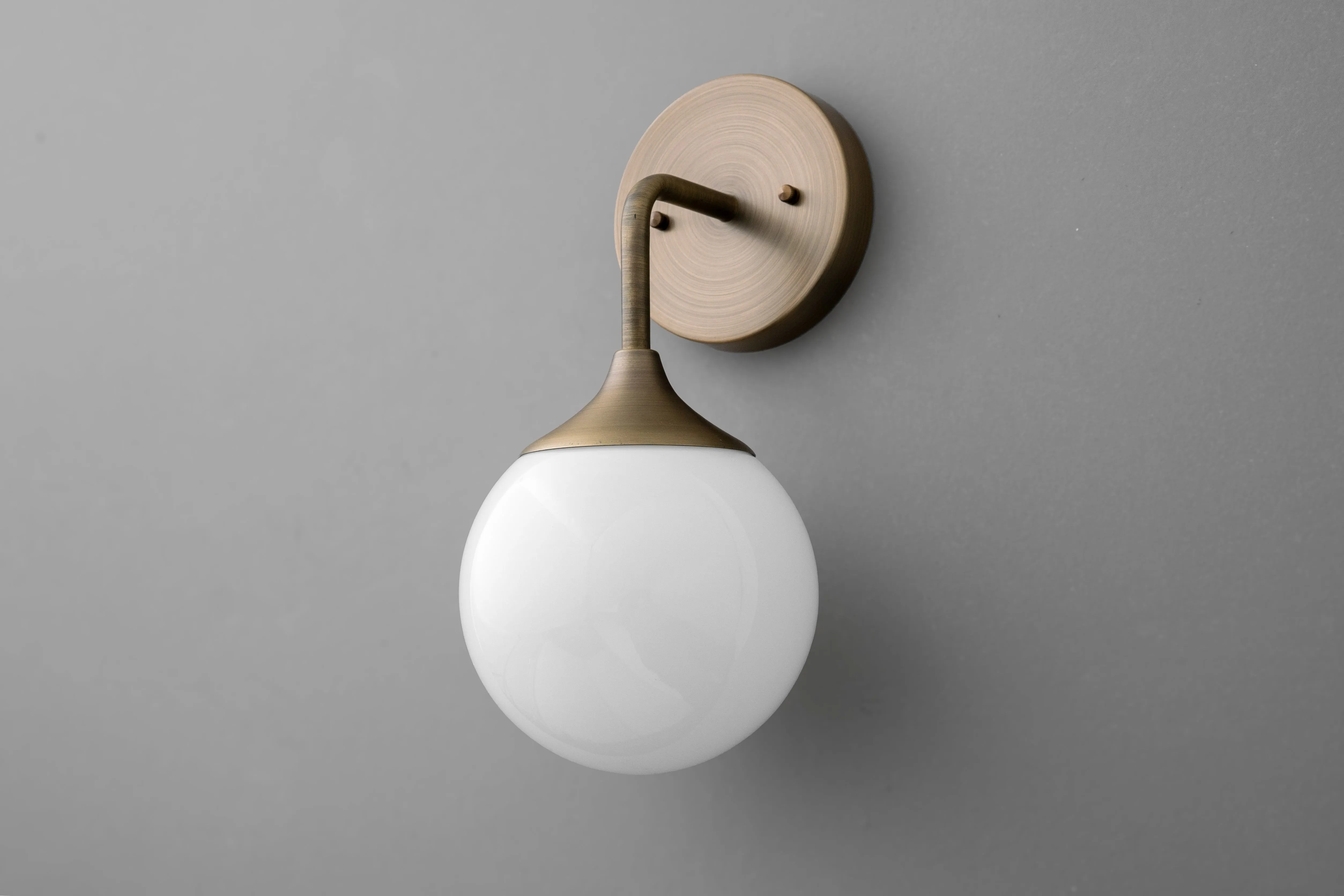 Glorica Glass Wall Sconce - Frosted Globe Light with Brass Fixture KL1512