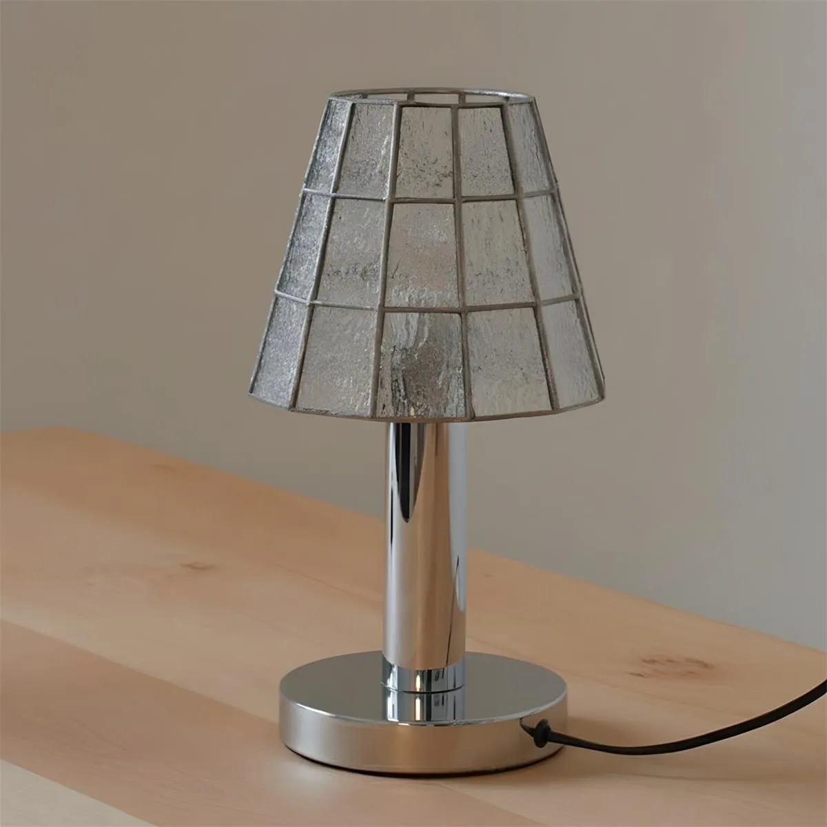 Fun Guy 726 Table Lamp D321