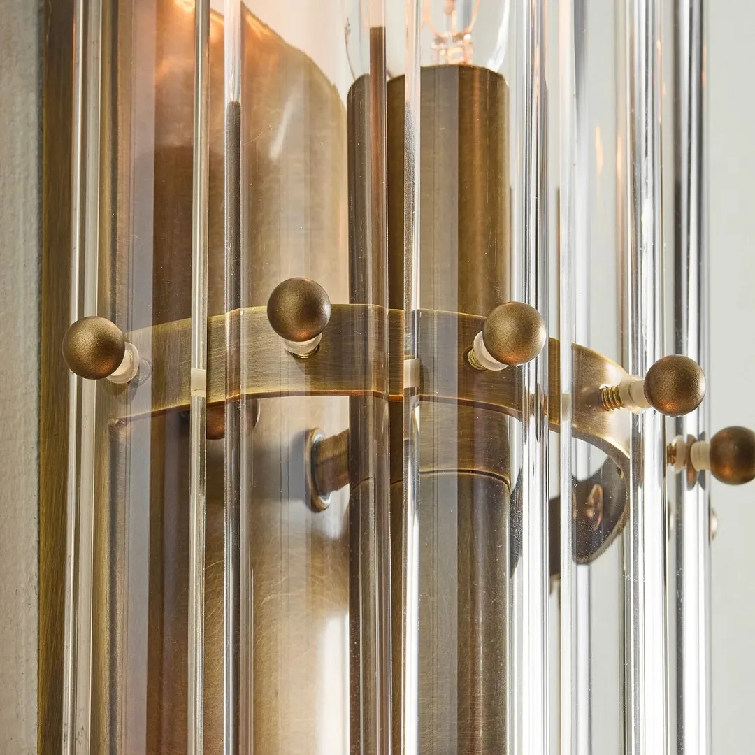 Elegant Gold Fluted Crystal Wall Sconce KL891