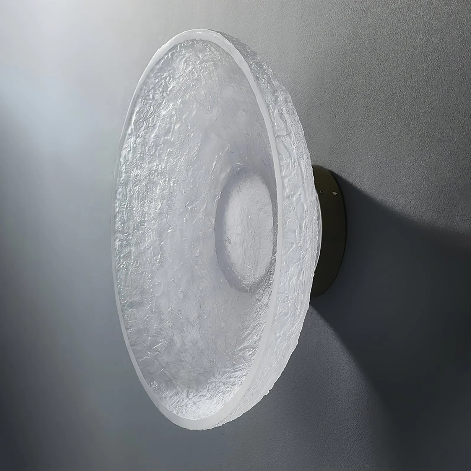 Eclipse Resin Wall Lamp KL1012