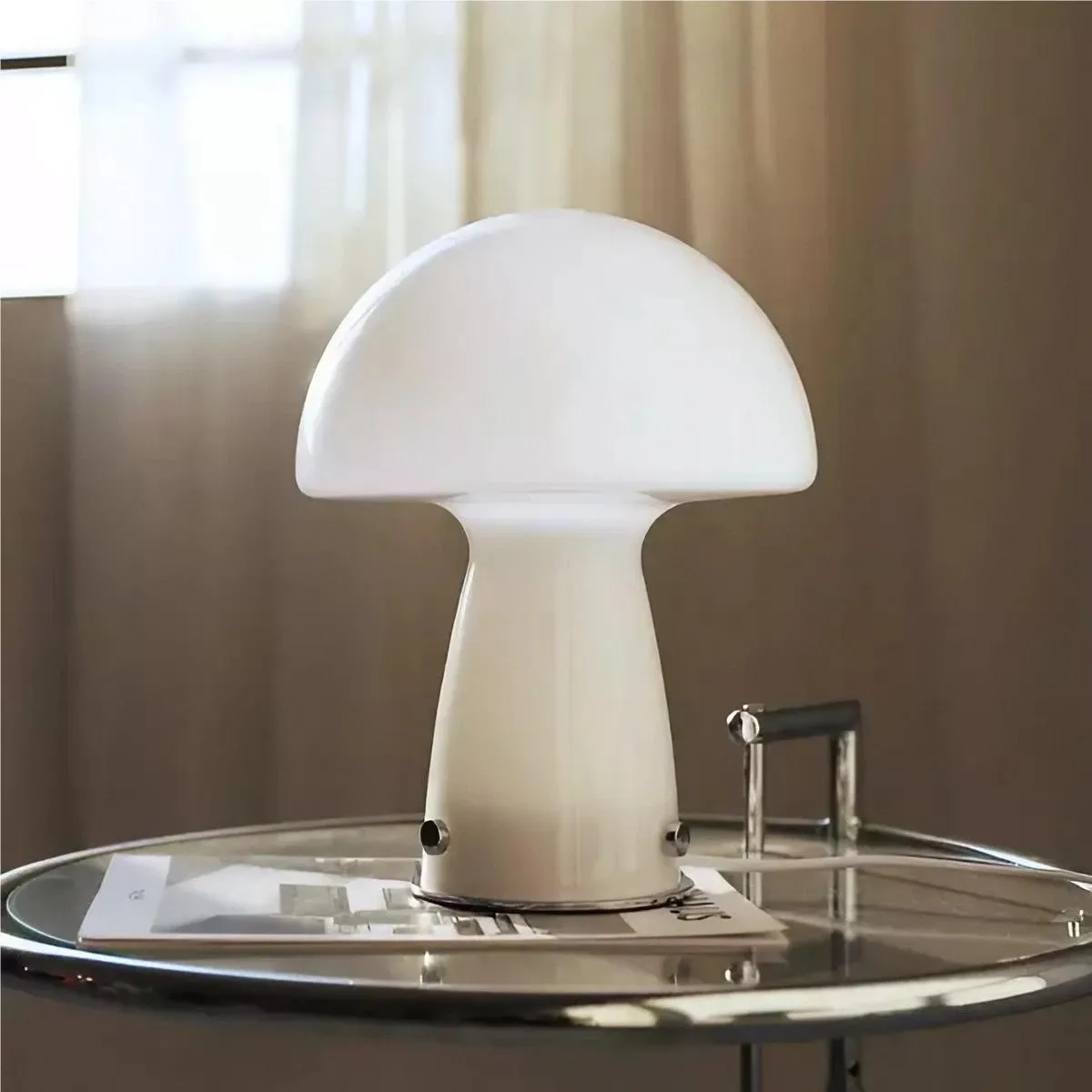 Modern Bauhaus Glass Mushroom Table Lamp KL40