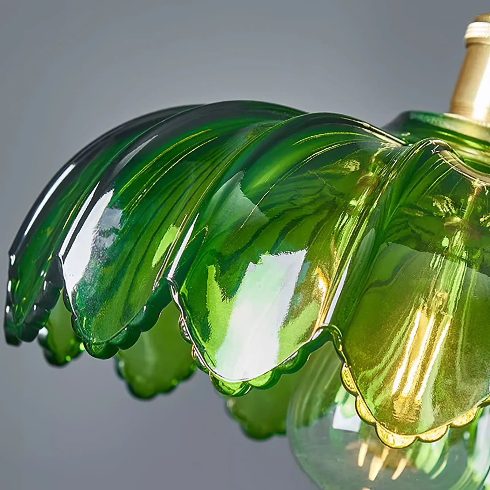Retro Petal Green Pendant Lamp KL452
