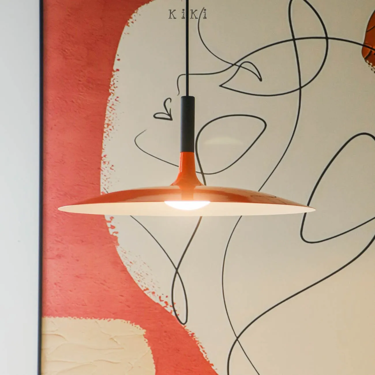 Aplomb Large Pendant Lamp - Minimalist Resin LED Pendant Light for Kitchen