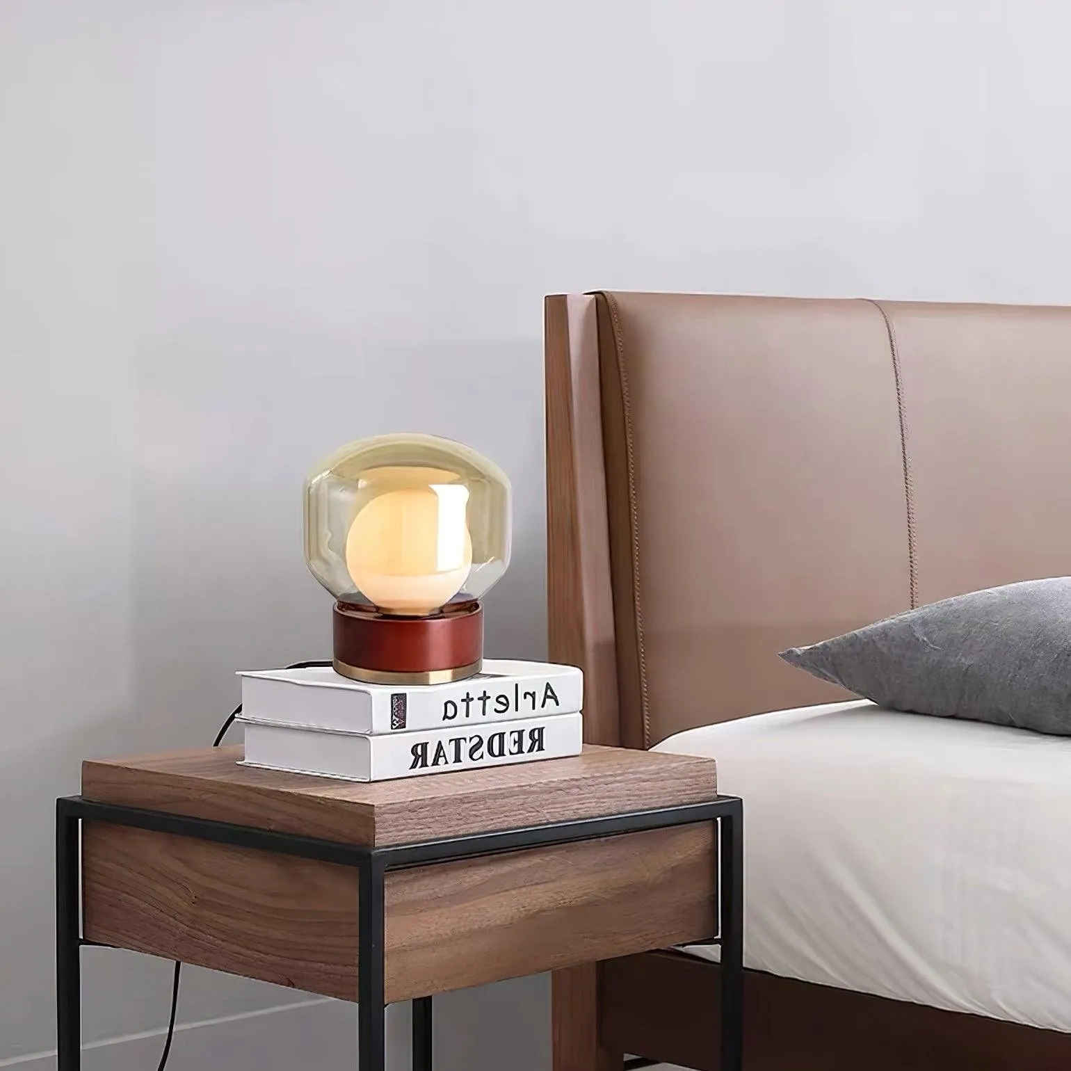 Simple Creative Wood Orb Table Lamp KL615
