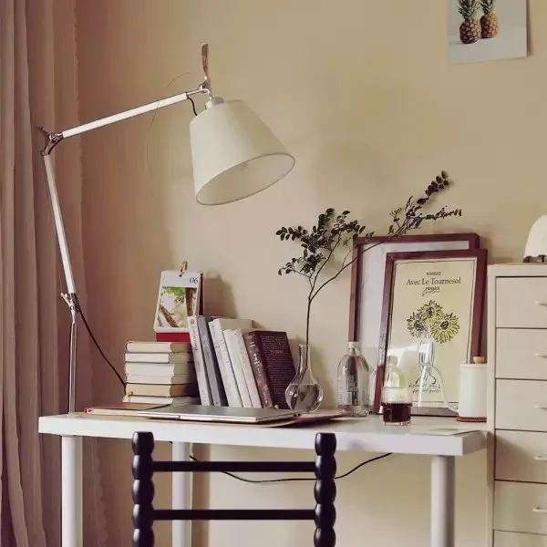 Tolomeo Mega Terra Floor Lamp