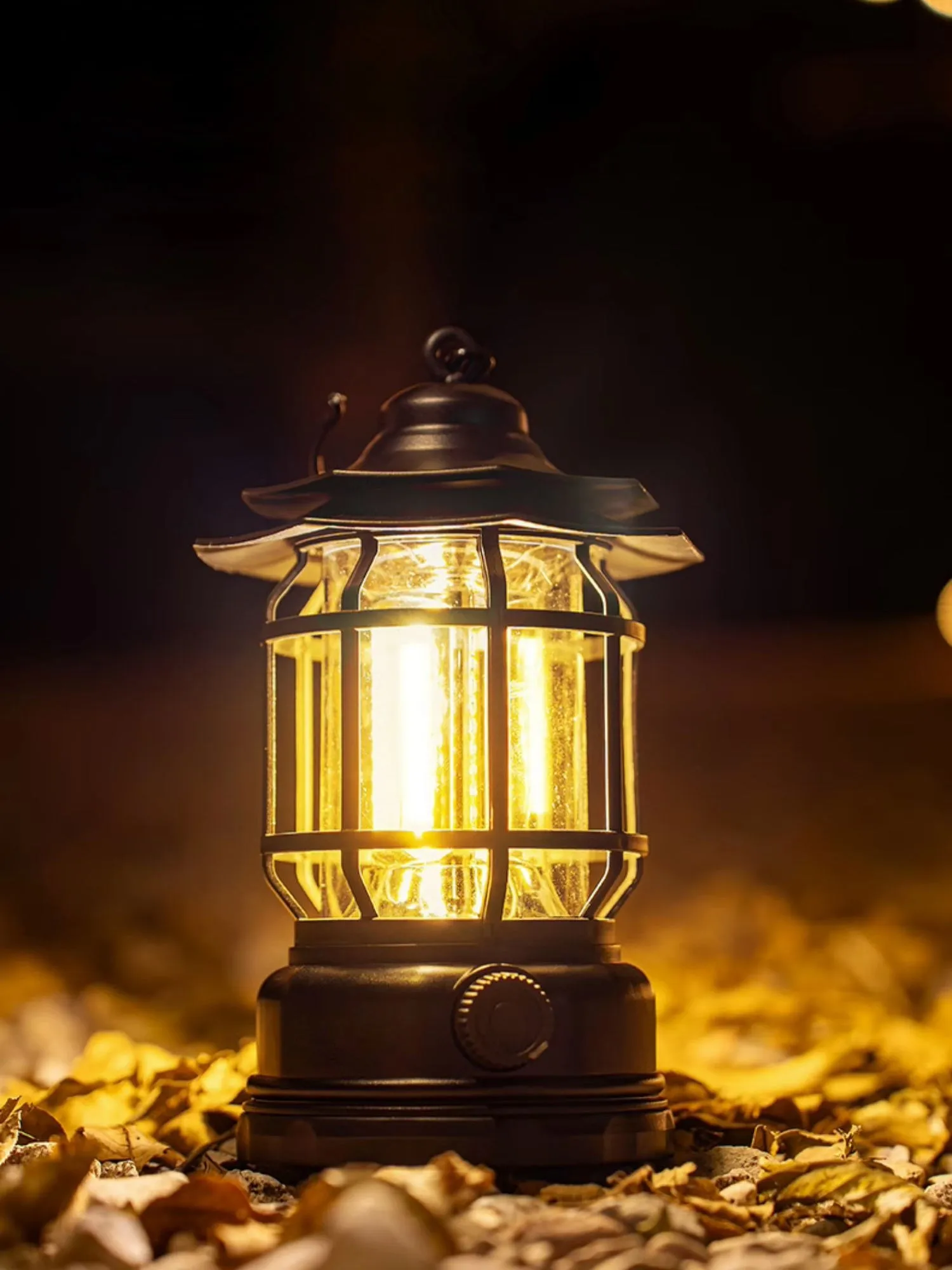 Lantern Outdoor Camping Table Lamp (built-in battery) D416