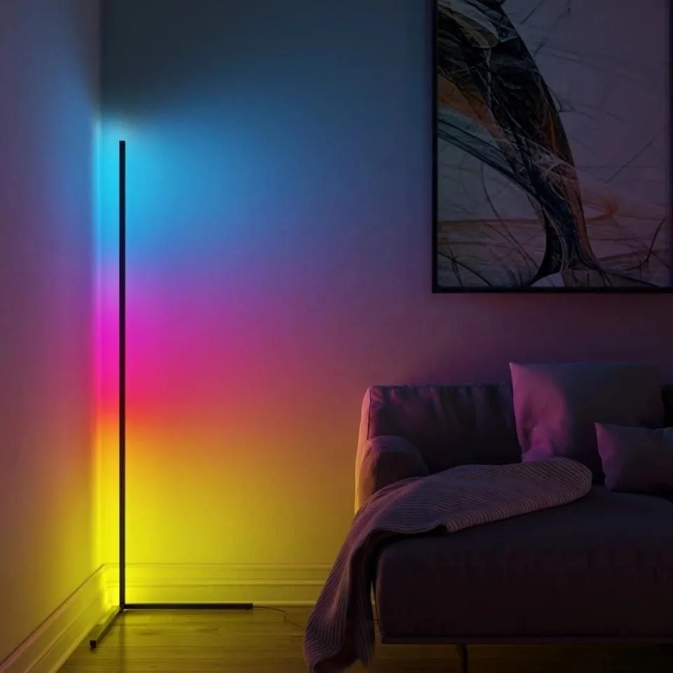 Adjustable RGB floor lamp