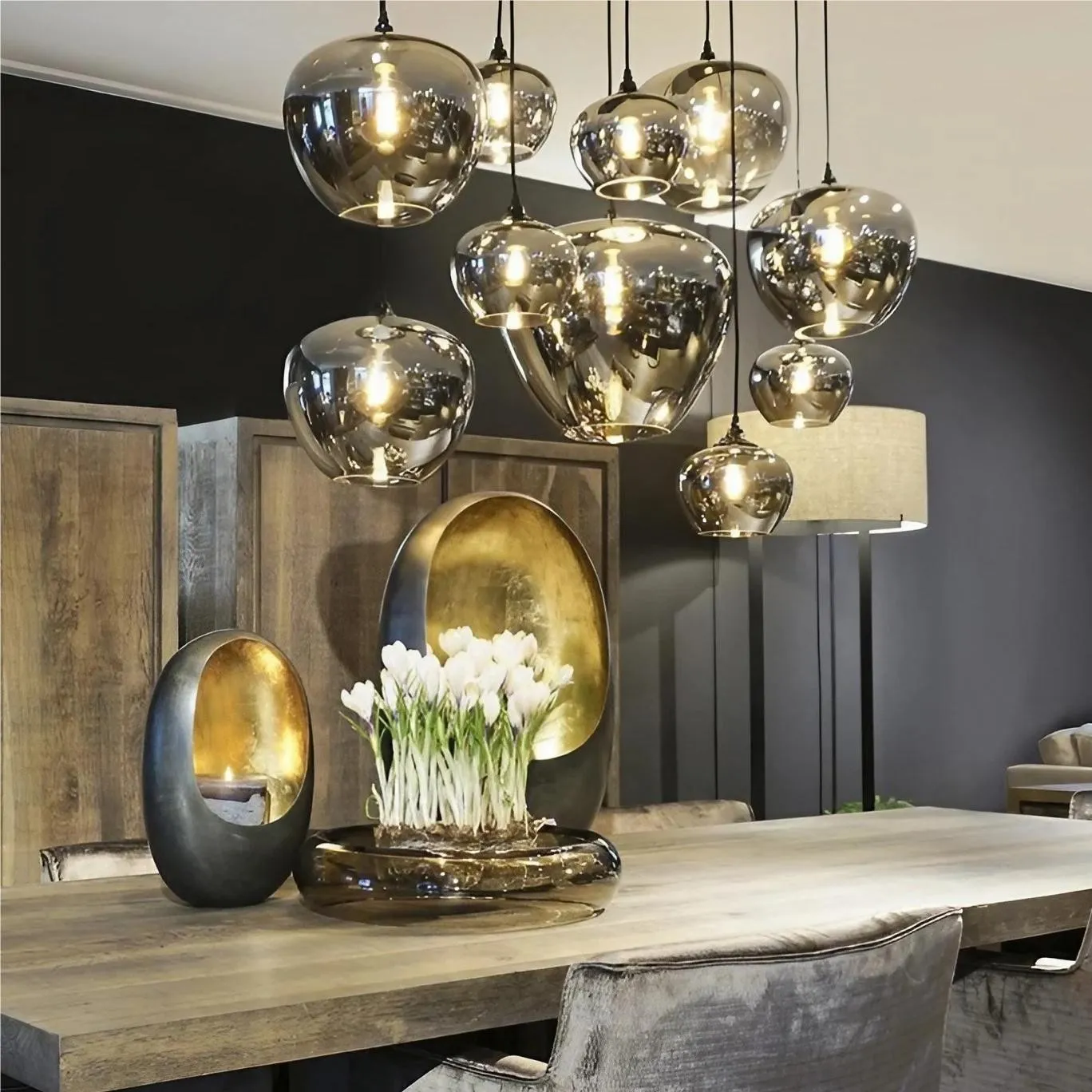 Classic Design Alton Glass Pendant Light
