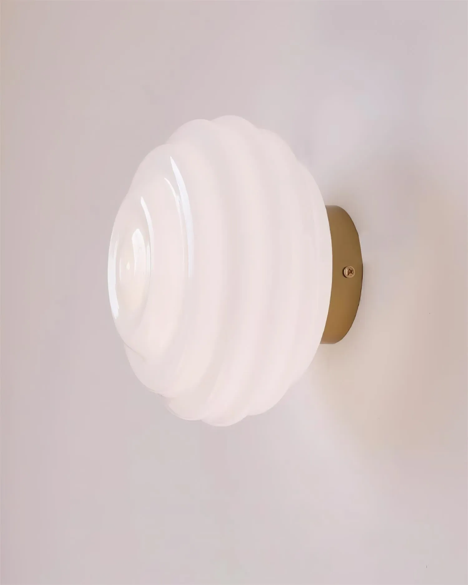 Beverly Wall Light D18