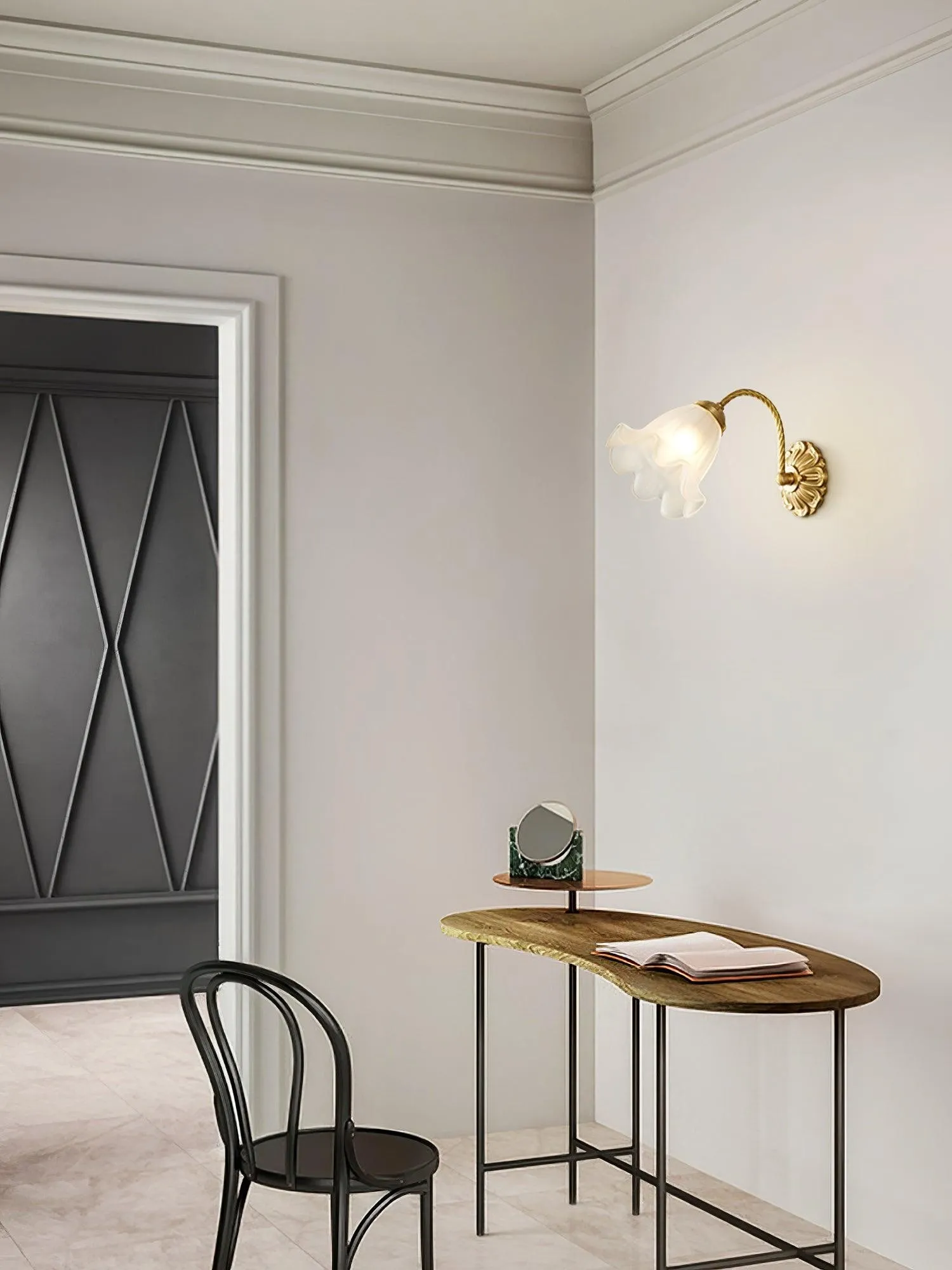 Nordic Modern Retro Elegant Flower Brass Glass Wall Lamp KL263