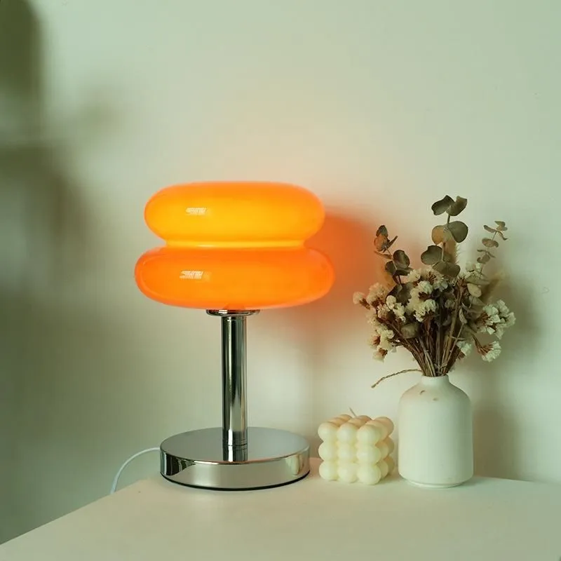 Bauhaus Wire Switch Stained Glass Table Lamp K19