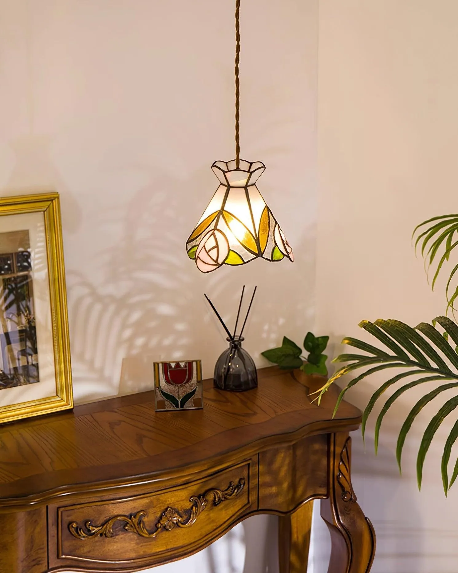 French Retro Rose Stained Glass Pendant Lamp KL690