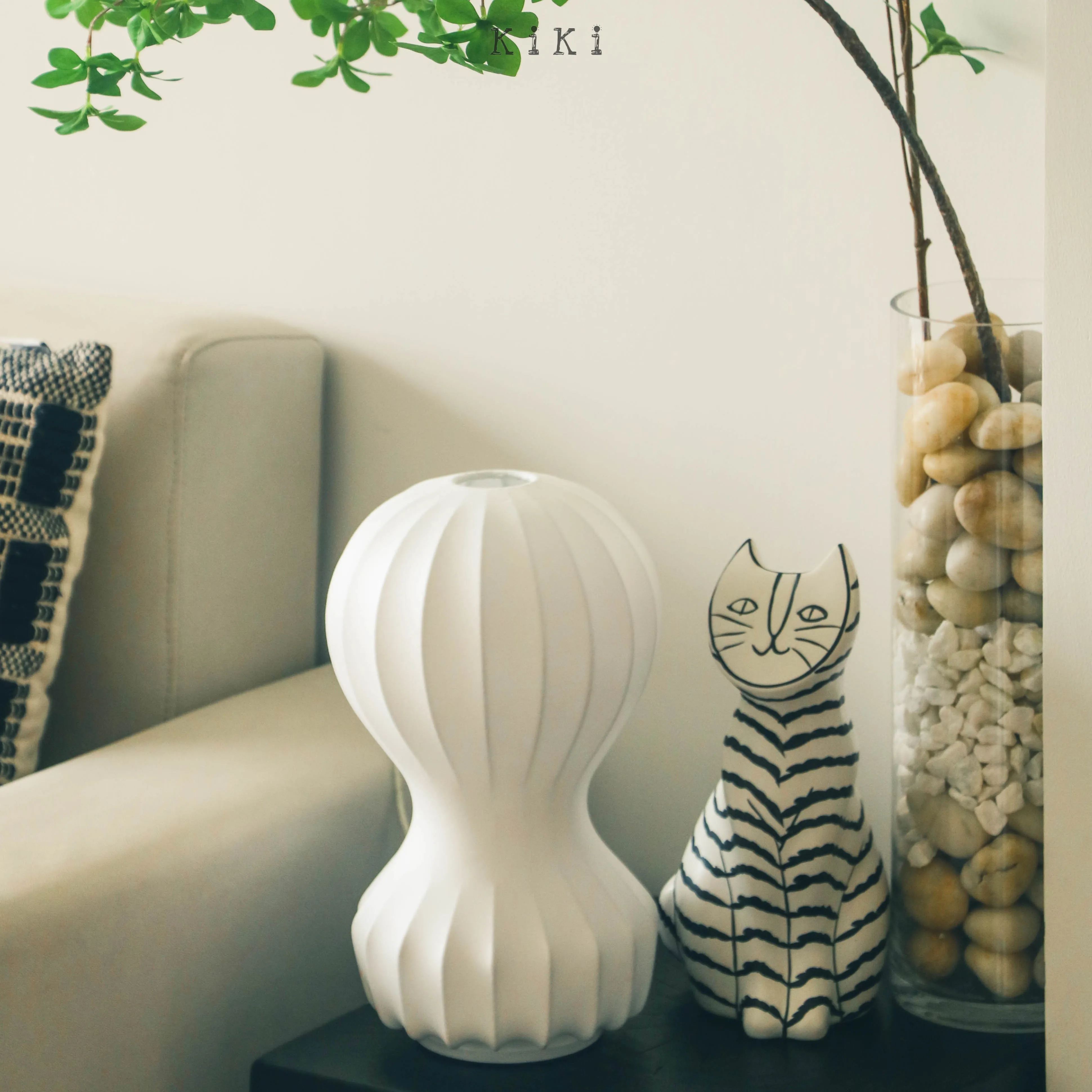 Gatto Table Lamp