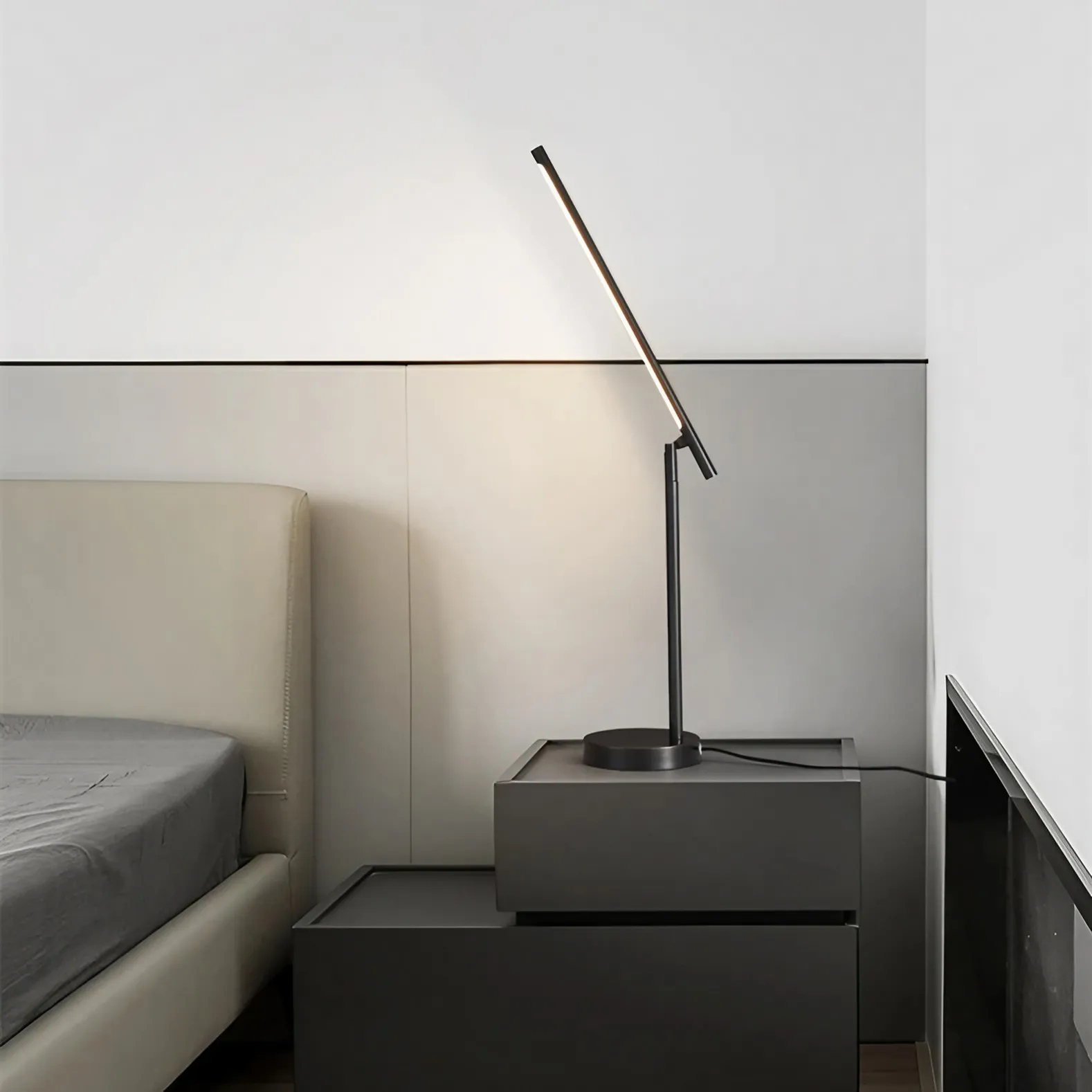 Modern Design Light Rods Reading Table Lamp KL188