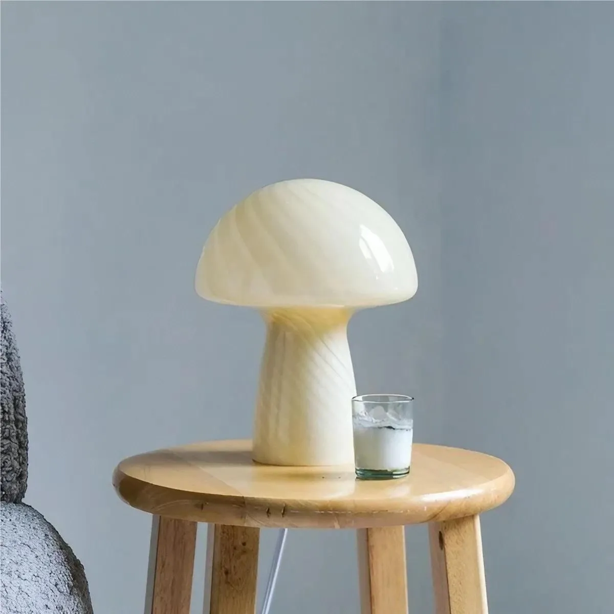 Modern Design Stained Glass Mushroom Lamp KL35
