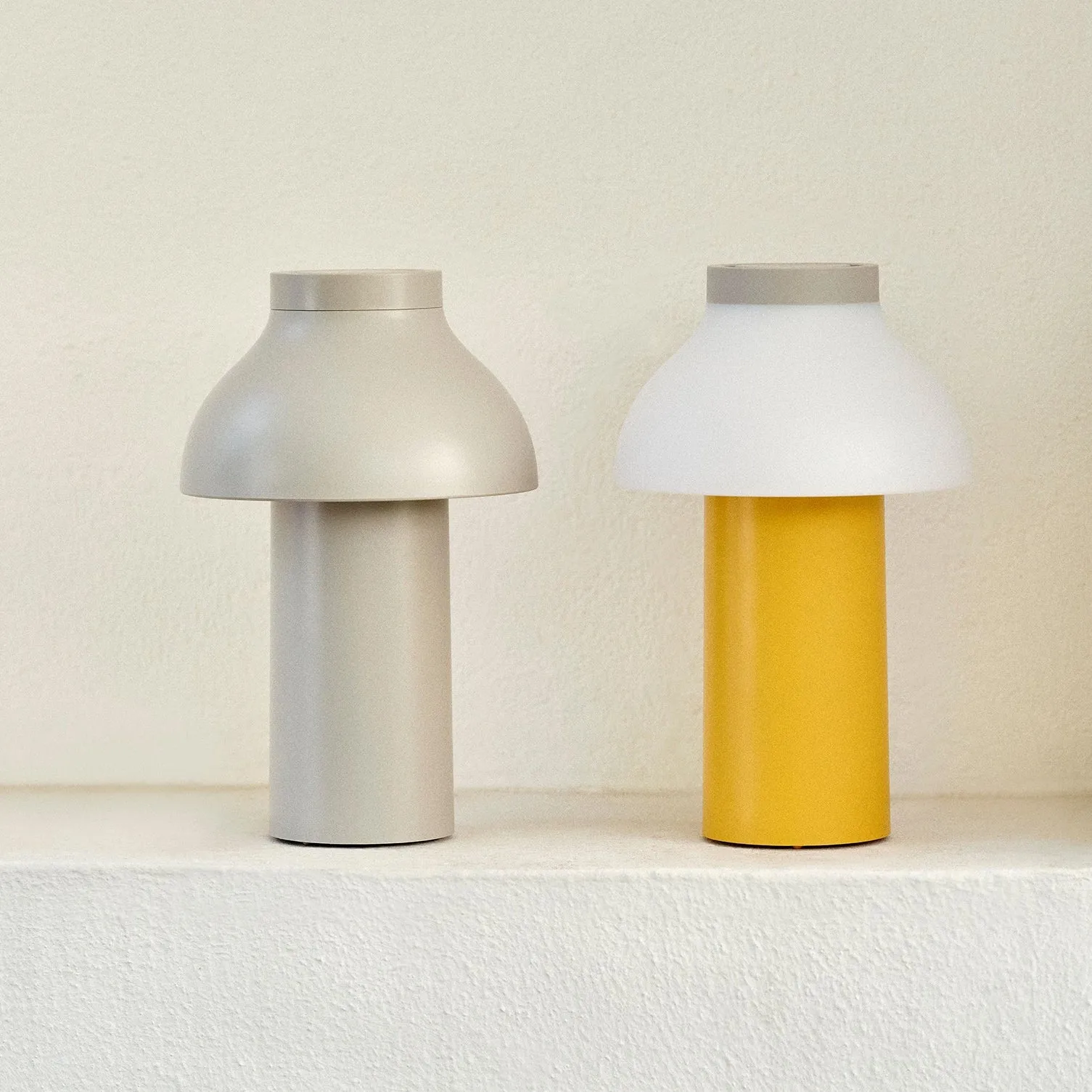 PC Portable Table Lamp (Built-in Battery) D646