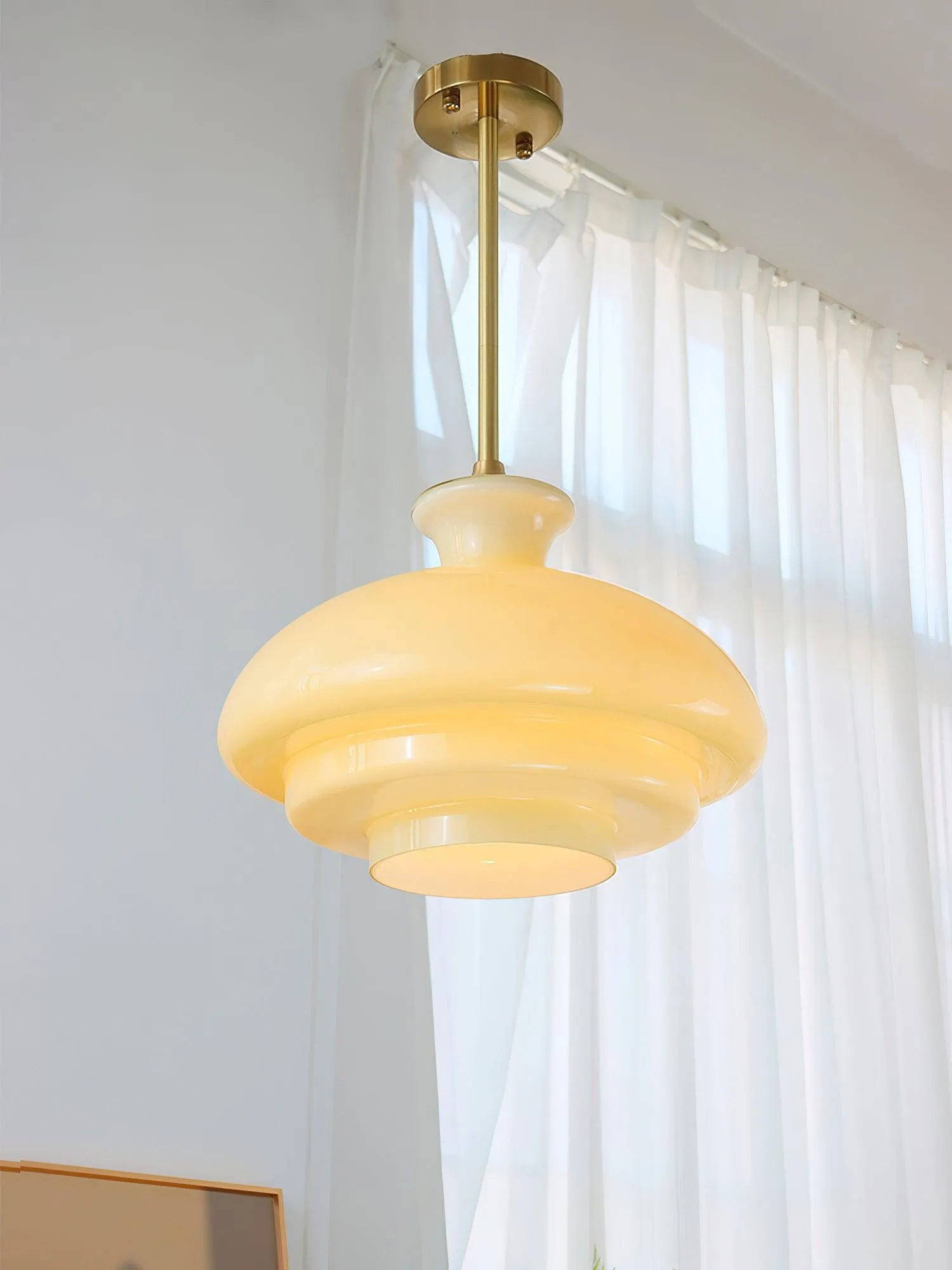 Round Yellow Stylish Simple Glass Pendant Lamp KL558