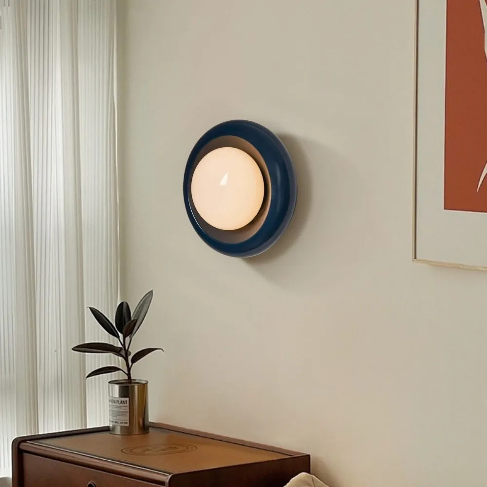 Elegant Glazed Ceramic Wall Sconce – Indoor & Outdoor Use KL1105