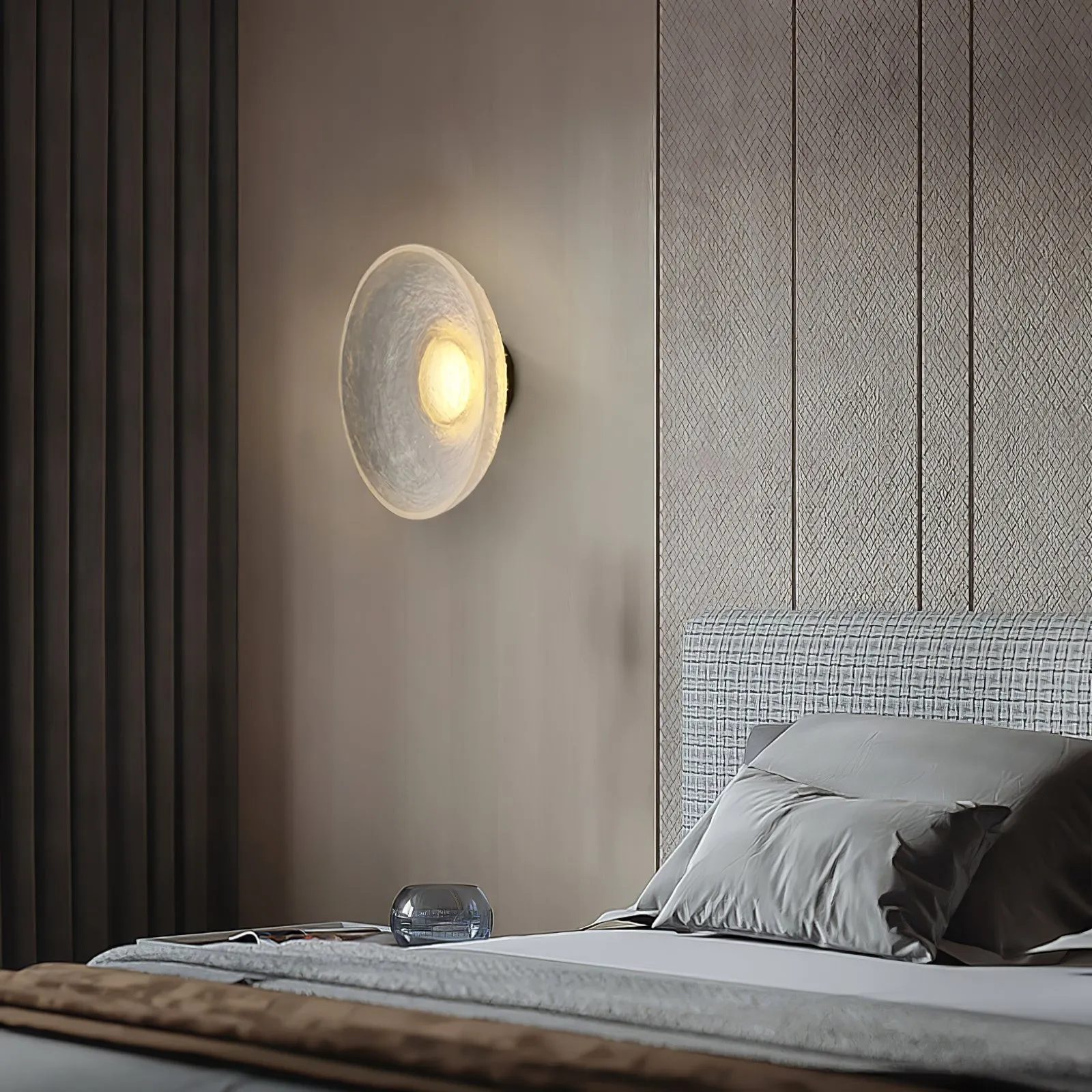 Eclipse Resin Wall Lamp KL1012