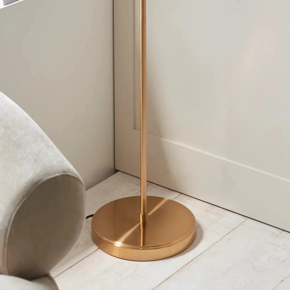 Brazara Adjustable Glass Shade Floor Lamp - Curved Metal Stem for Living Spaces KL1848