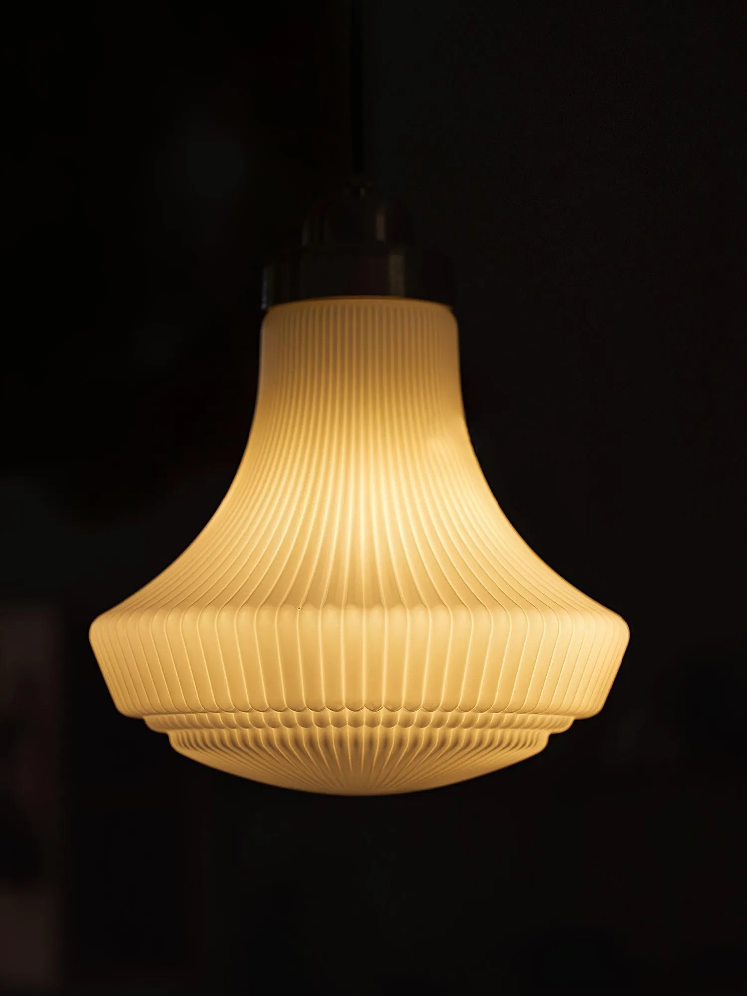Classical Brass Alabaster Glass Pendant Lamp KL646