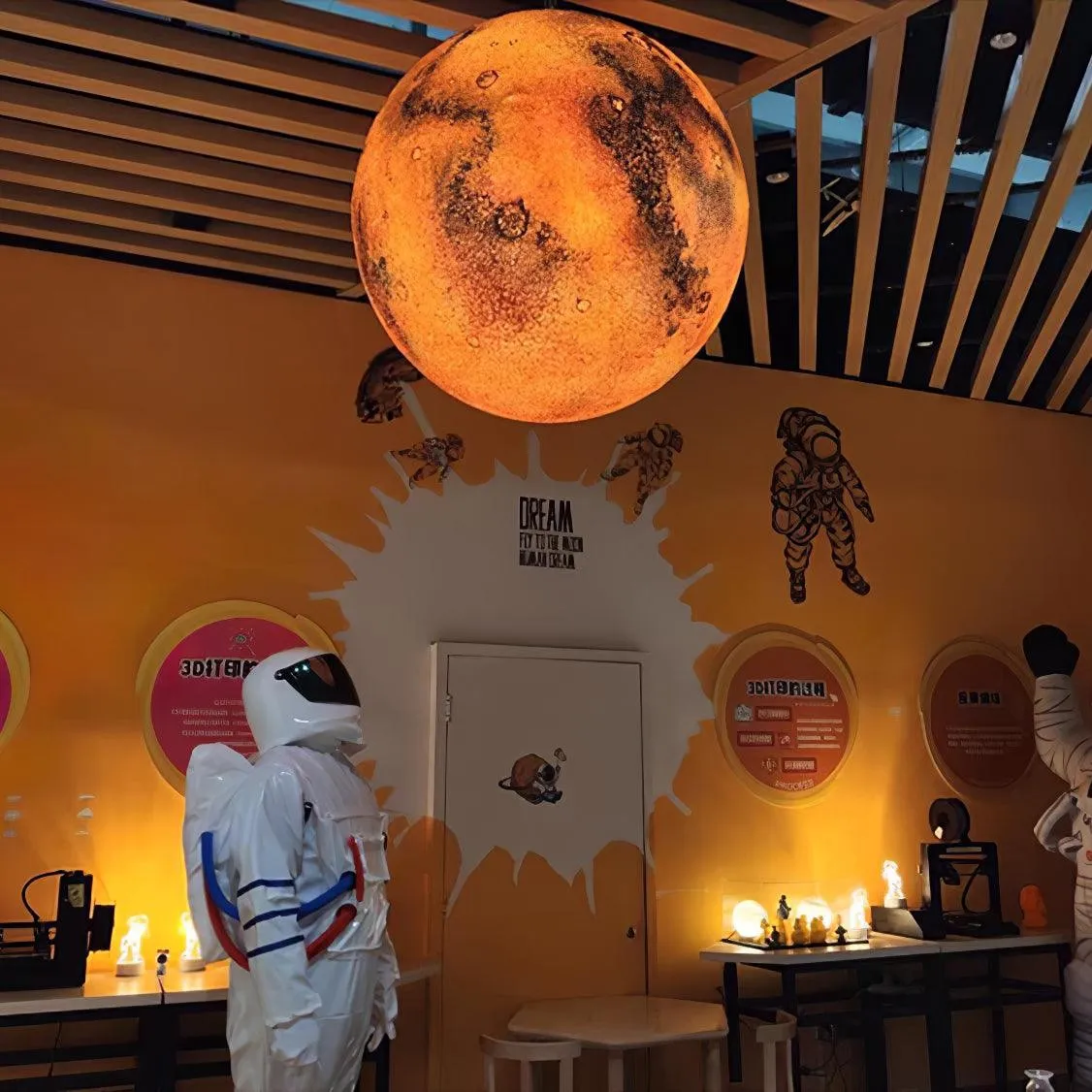 Planetary White Moon Chandelier Suitable For Living Room KL202