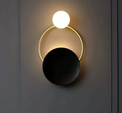 GRISK Luxe Wall Lamp